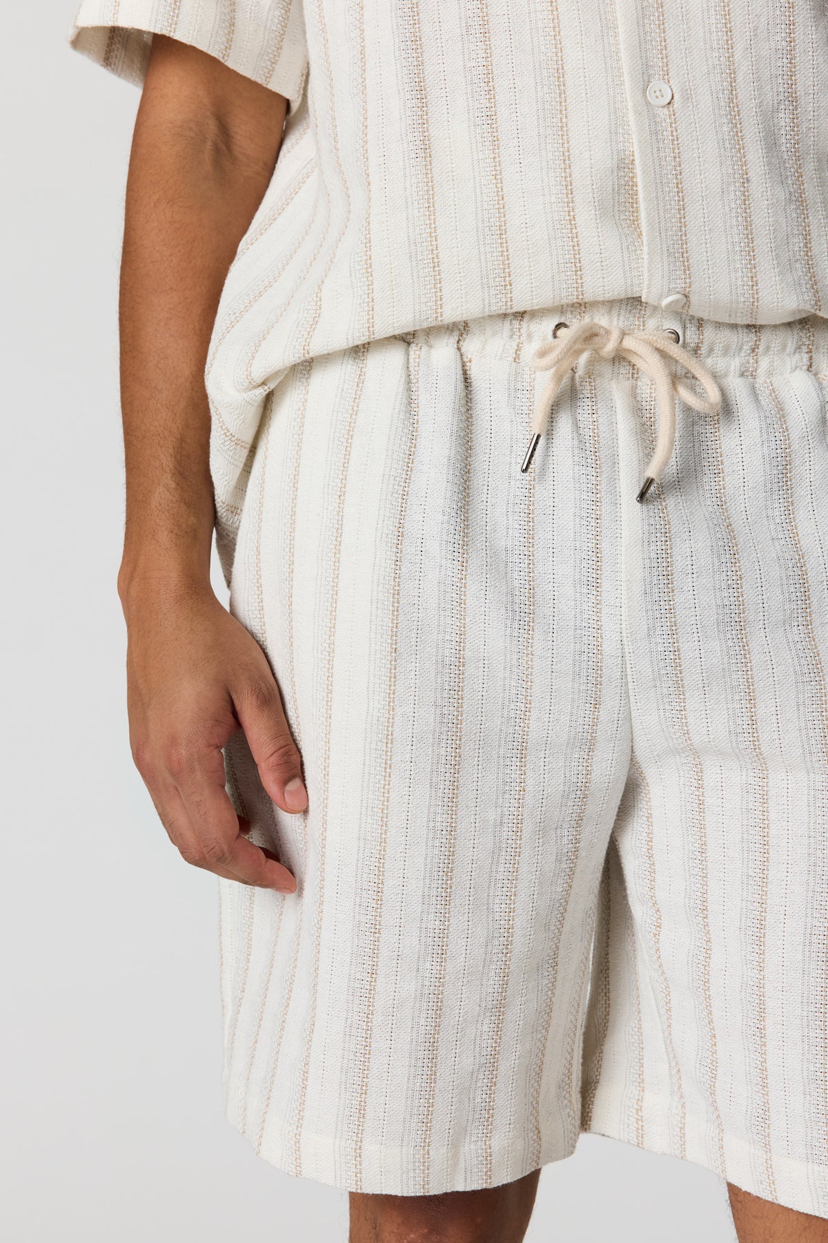 Alt View 4. Textured Striped Drawstring Short - Beige