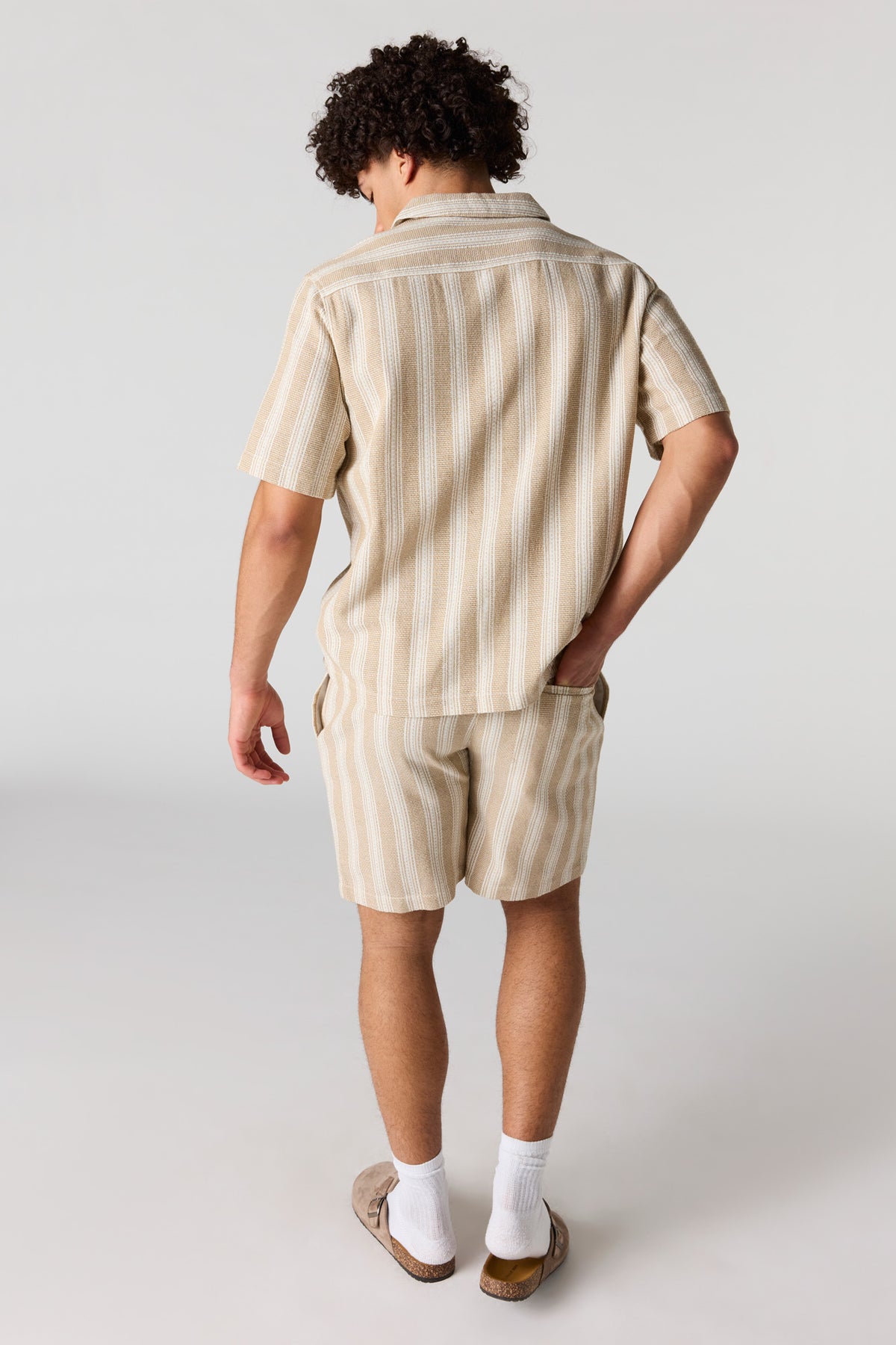 Alt View 3. Textured Striped Drawstring Short - Sand