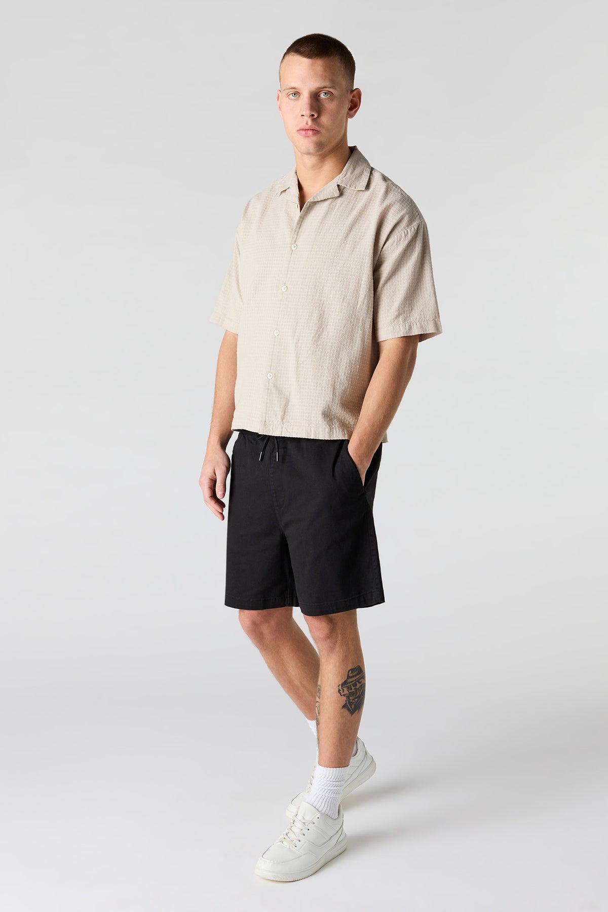 Alt View 2. Drawstring Short - Black