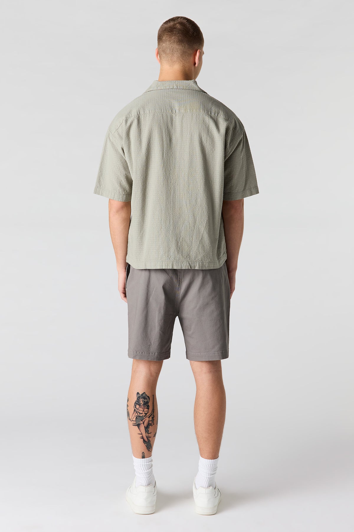 Vue alternative 3. Short a taille coulissante