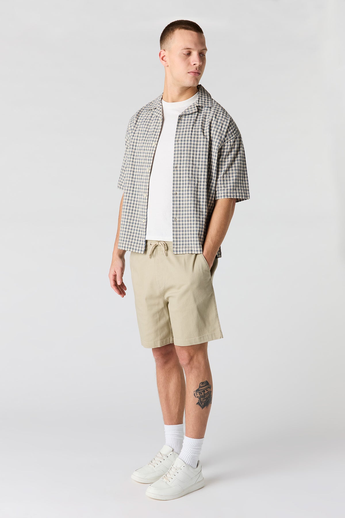 Vue alternative 2. Short a taille coulissante
