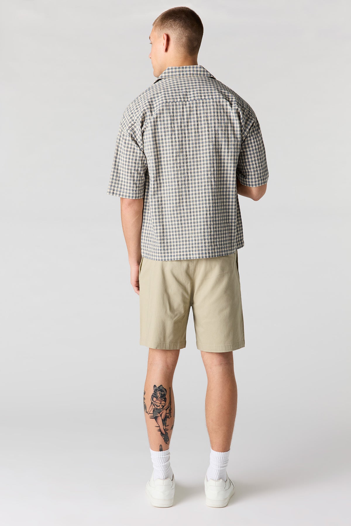 Vue alternative 3. Short a taille coulissante