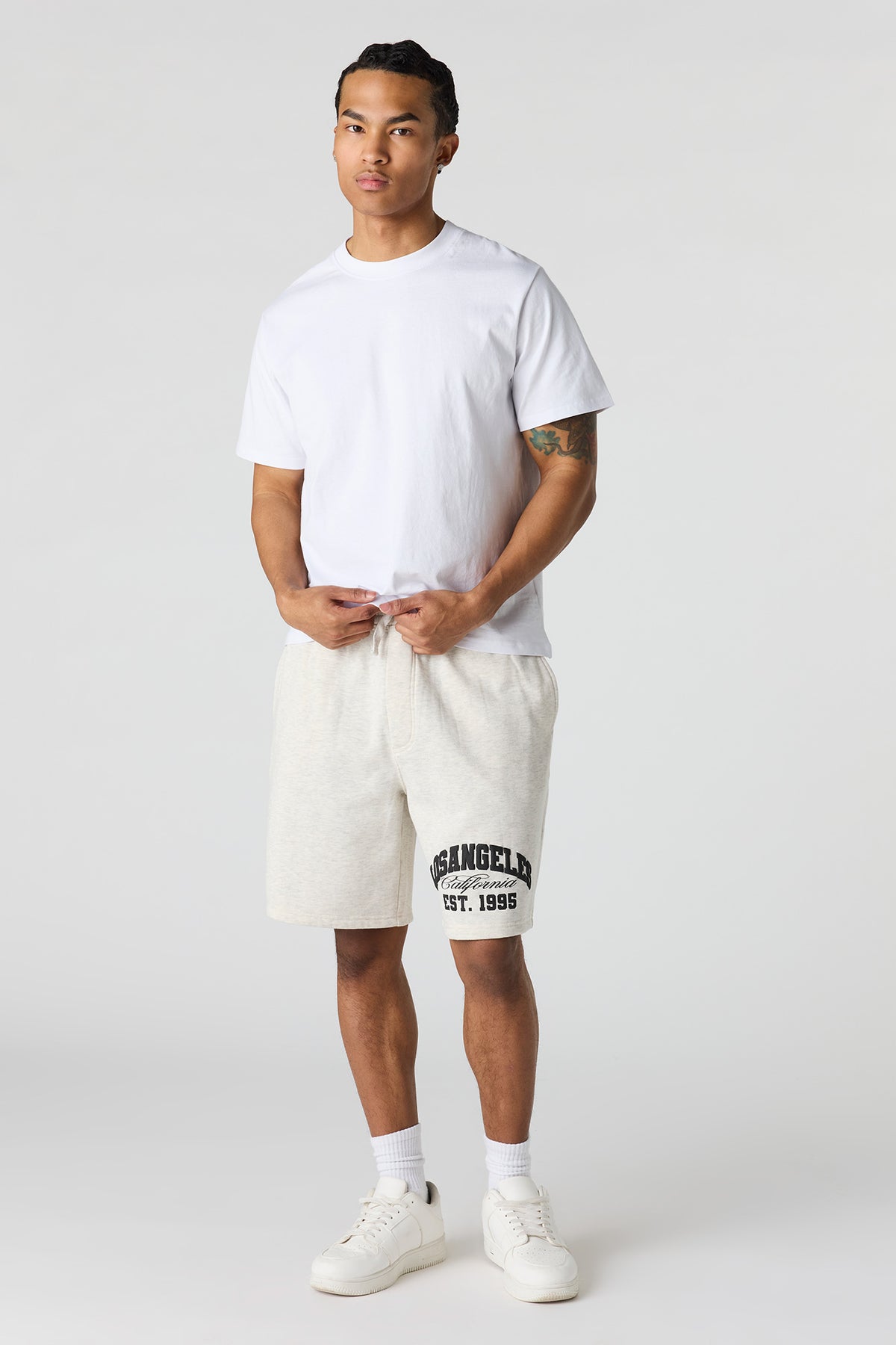 Vue alternative 2. Short en molleton imprimé