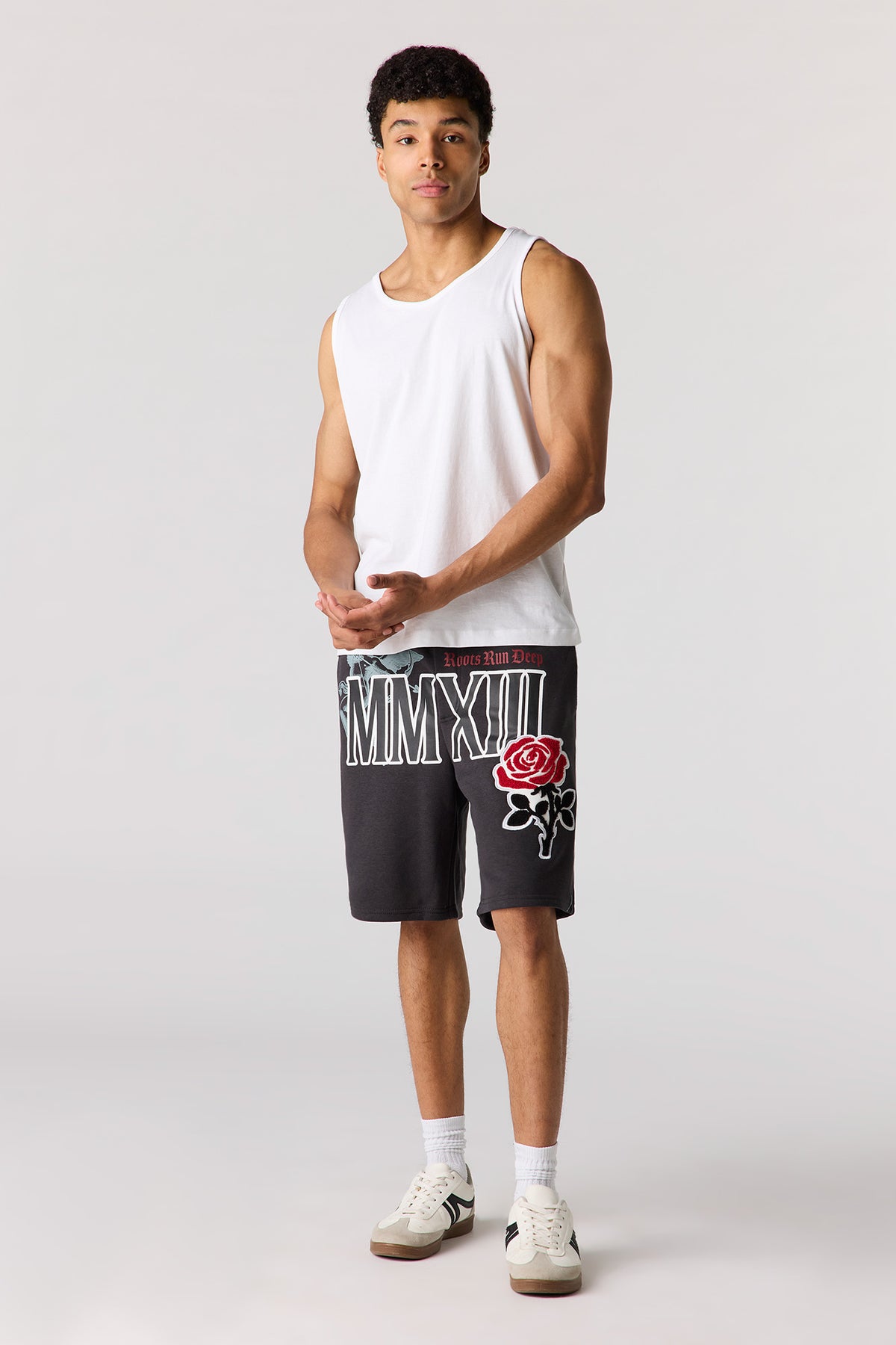 Vue alternative 2. Short en molleton imprimé