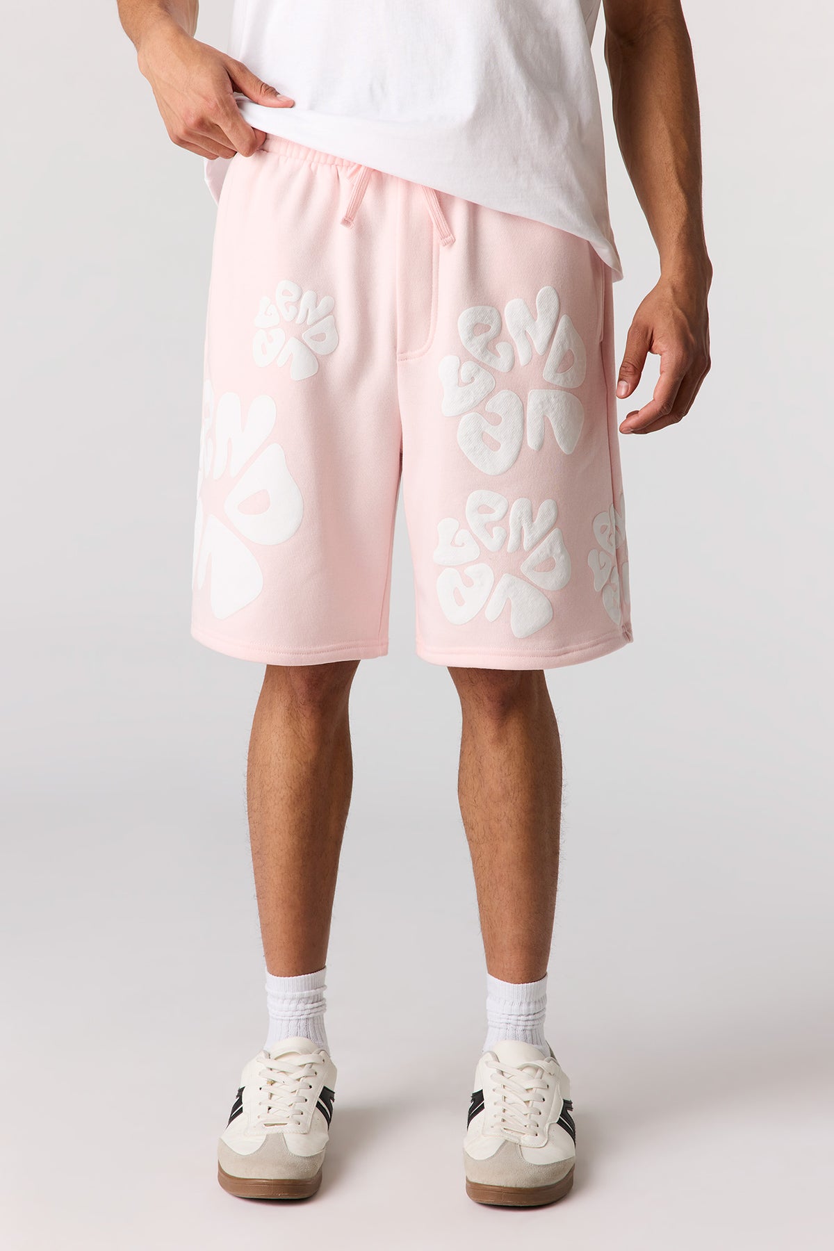 Graphic Fleece Short 8.5" - Light Pink