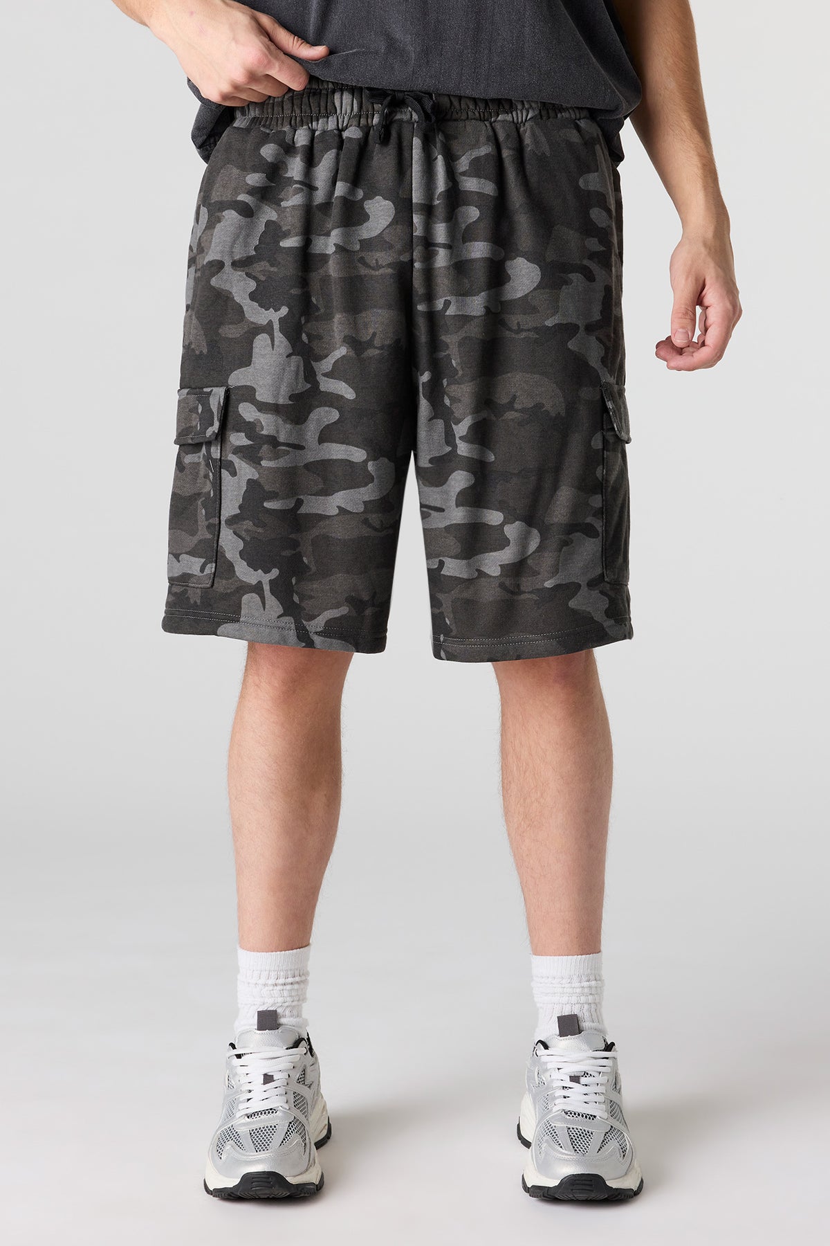 Fleece Baggy Cargo Short - Camouflage