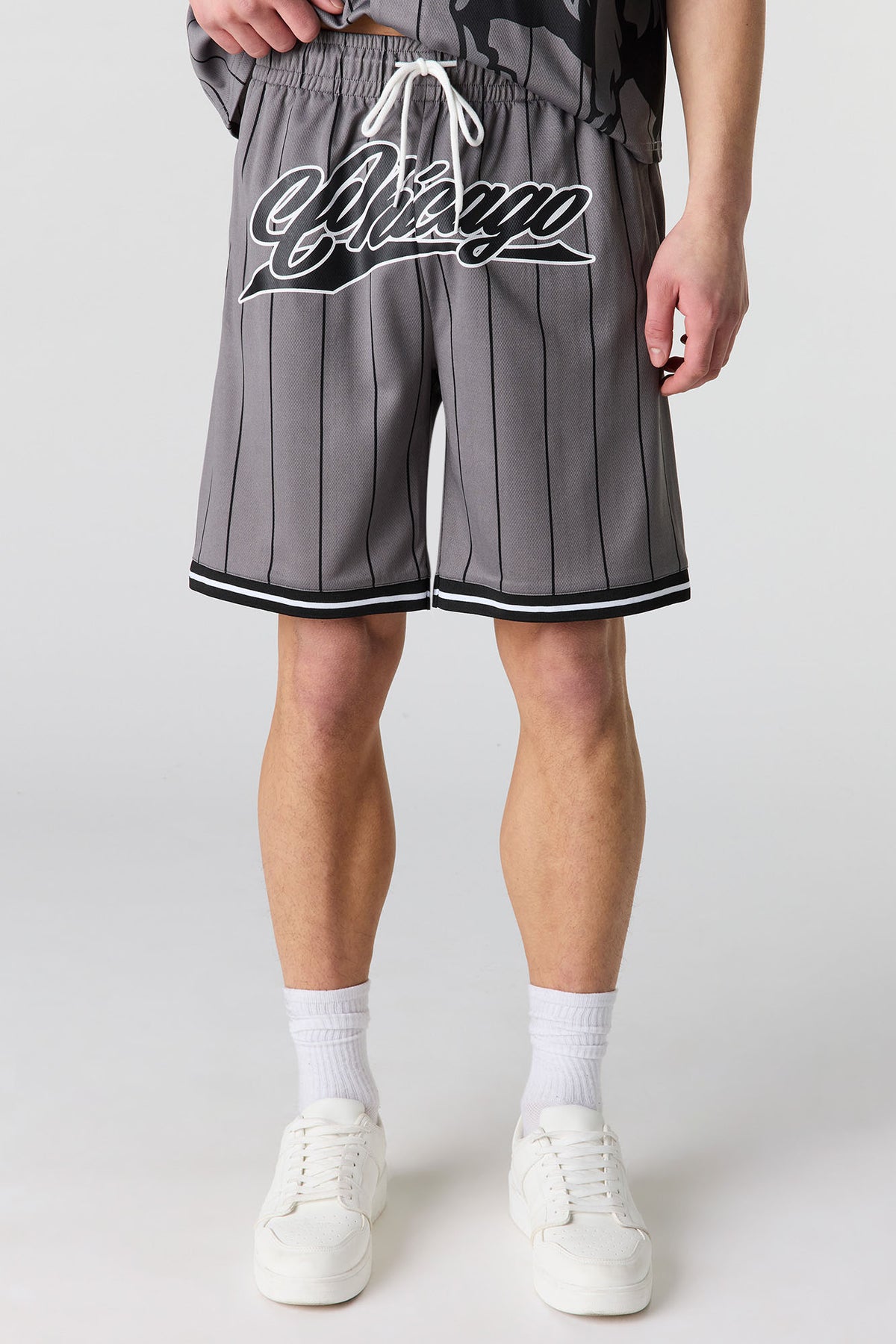 Short en filet imprimé