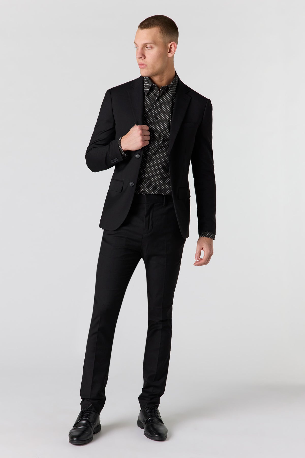 Vue alternative 3. Blouson de complet ajusté