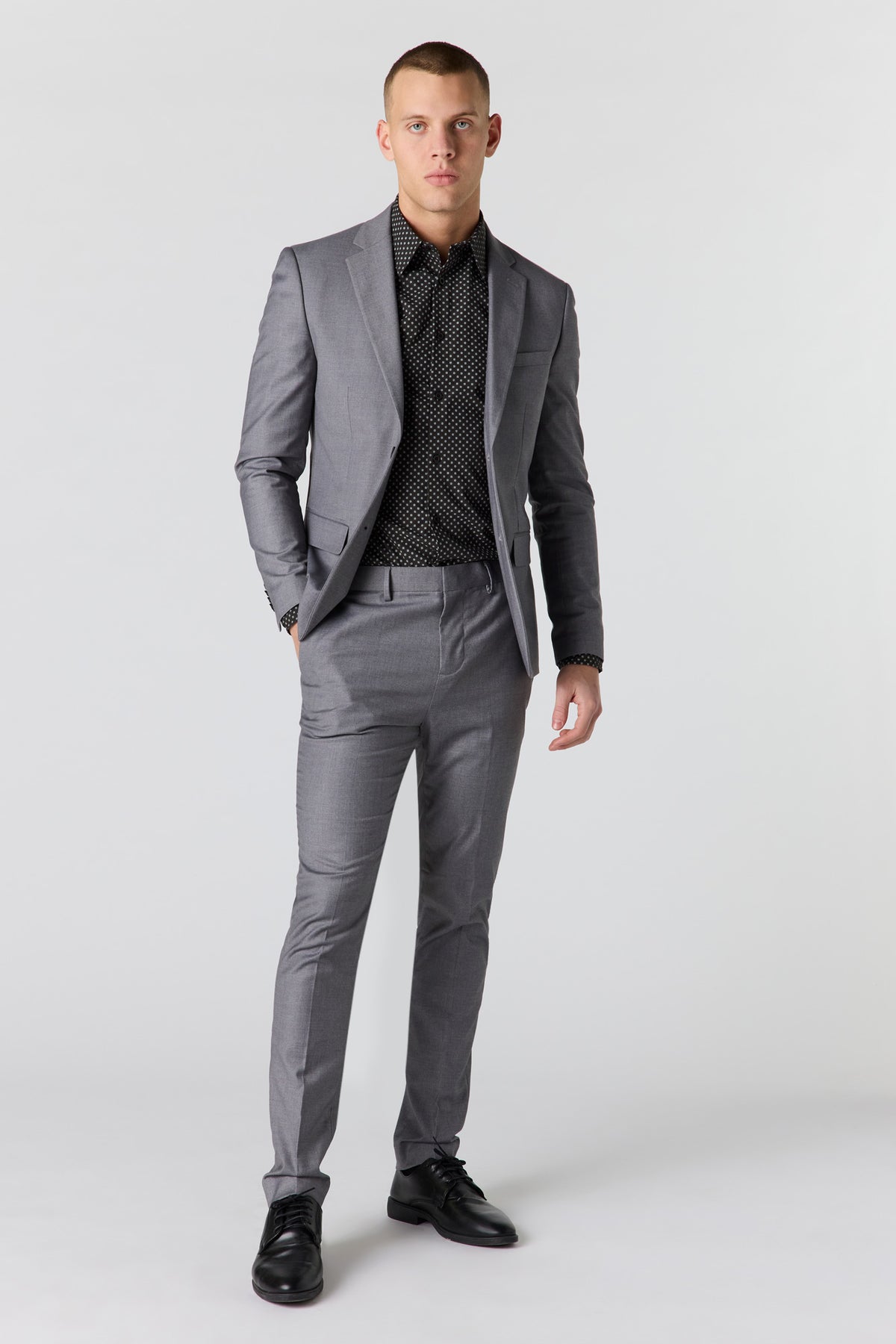 Vue alternative 3. Blouson de complet ajusté