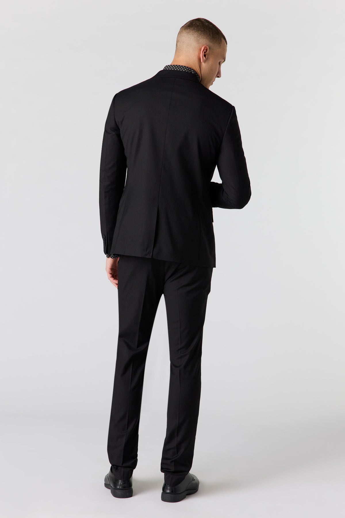 Alt View 3. Skinny Fit Suit Pant - Black