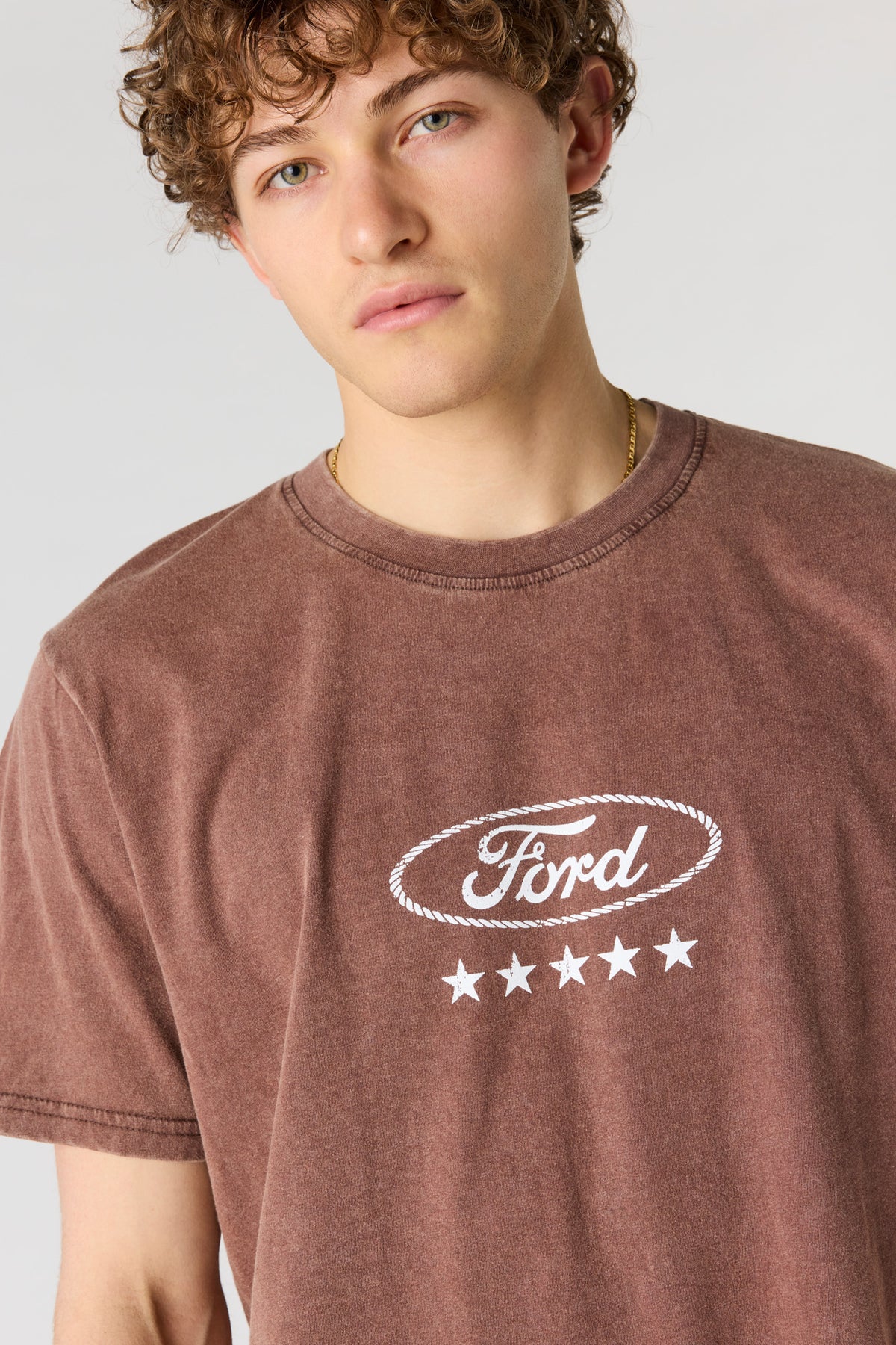 Vue alternative 5. T-shirt délavé à imprimé Ford