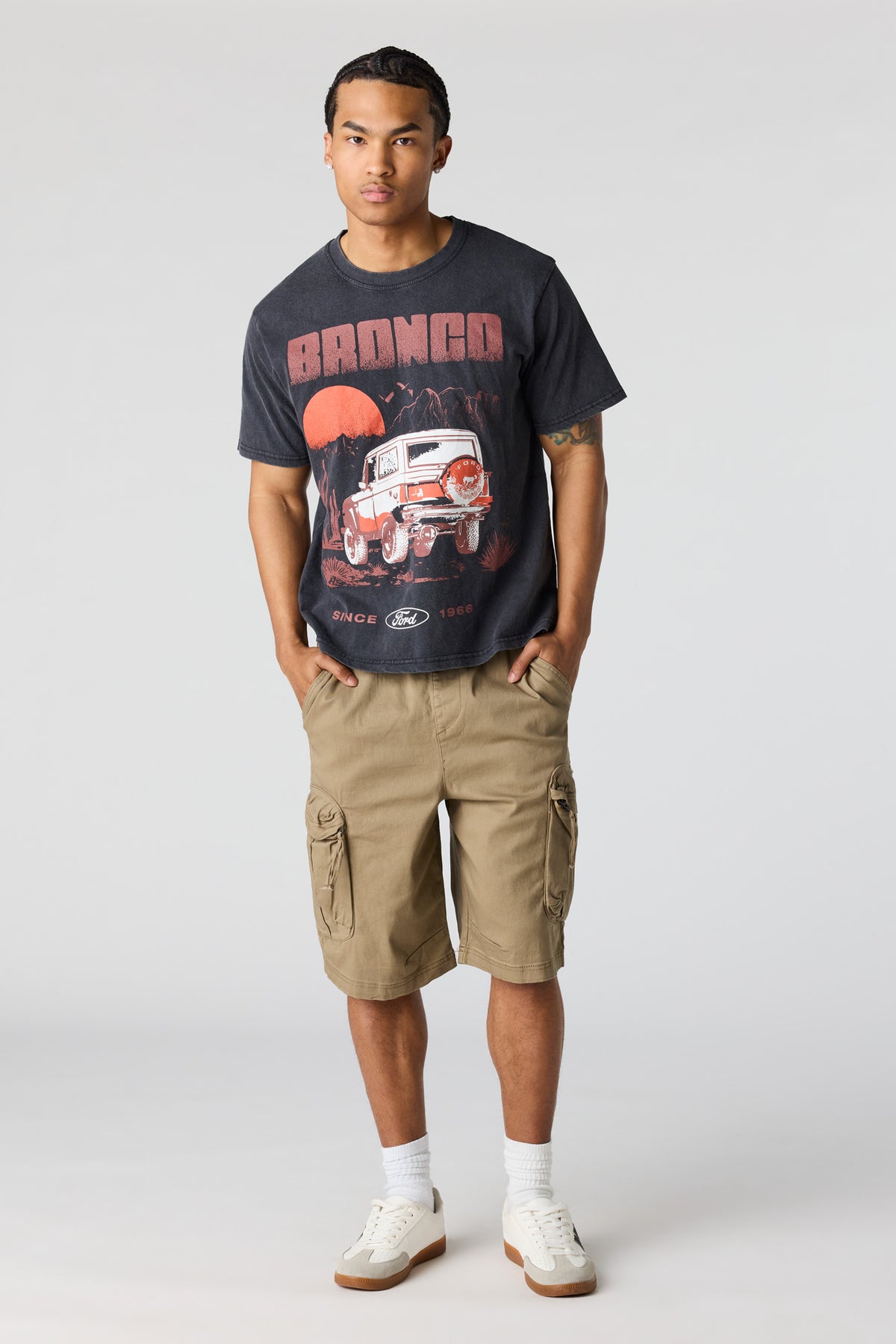 Alt View 3. Ford Bronco Graphic Washed T-Shirt - Dark Grey