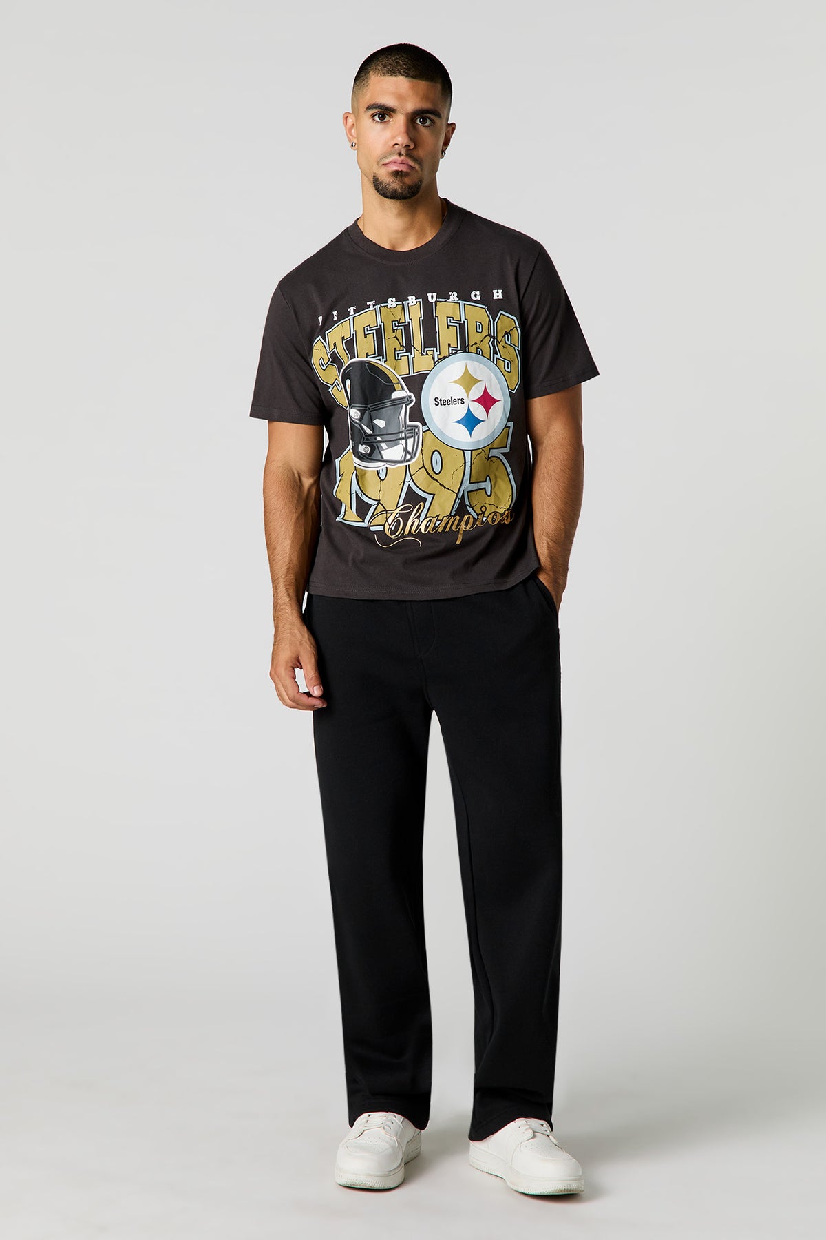 Vue alternative 3. T-shirt à imprimé Pittsburgh Steelers