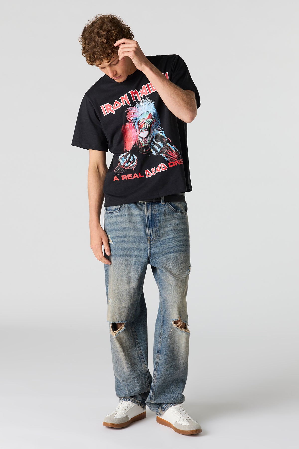 Alt View 3. Iron Maiden Graphic T-Shirt - Black