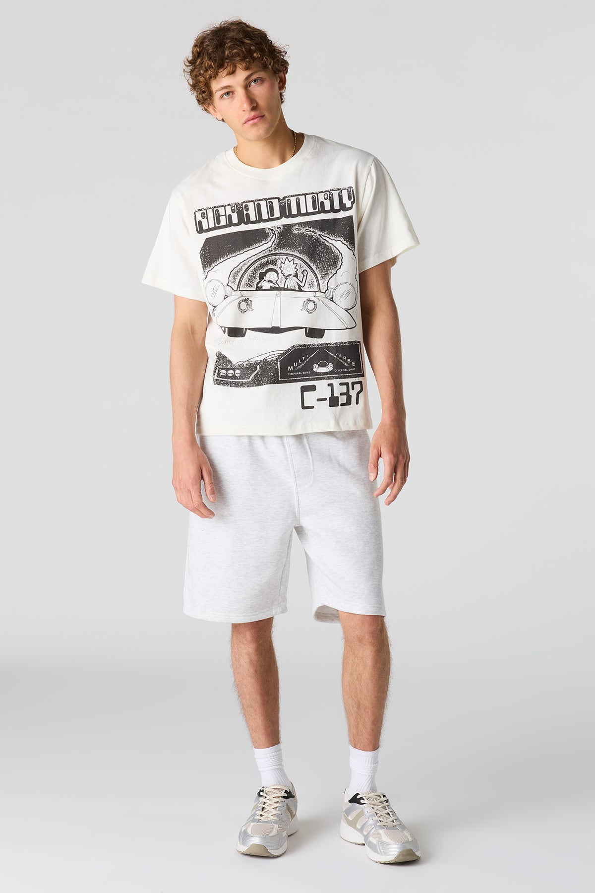 Vue alternative 3. T-shirt à imprimé Rick and Morty