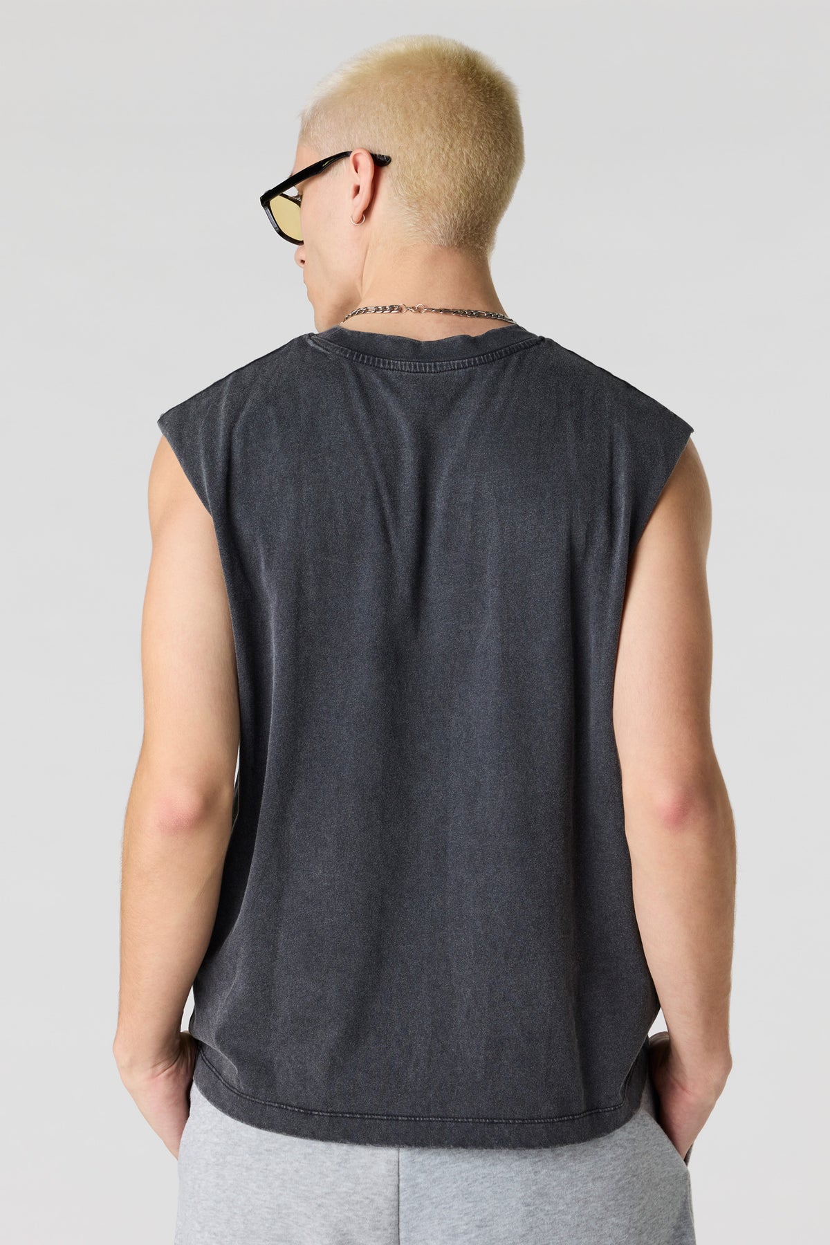 Alt View 2. Champion Graphic Washed Muscle Tank - Black