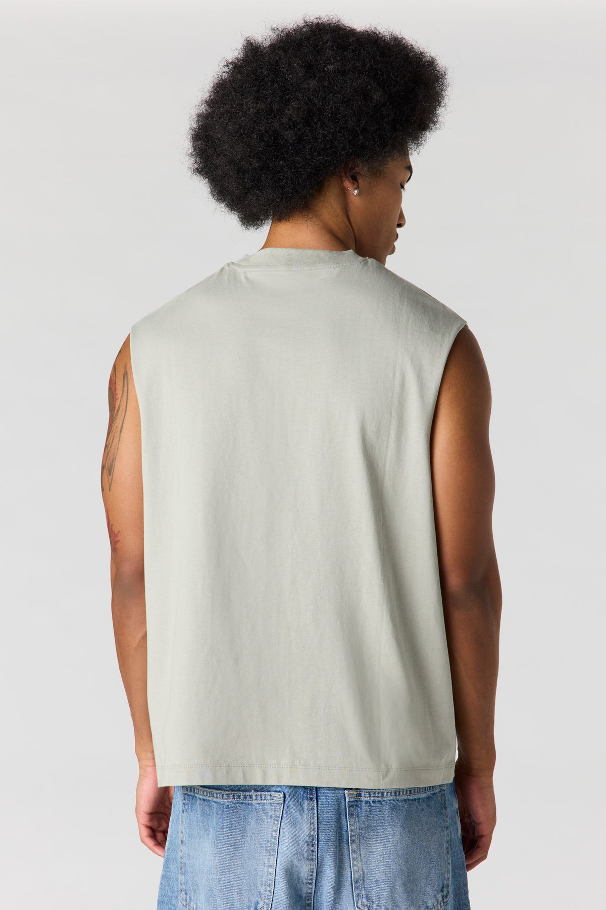 Vue alternative 2. Débardeur sport uni