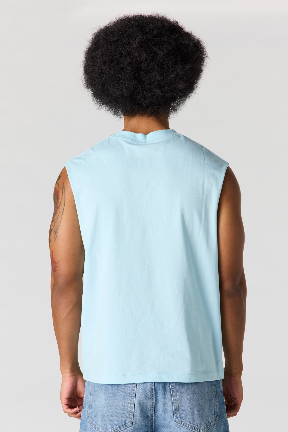 Vue alternative 2. Débardeur sport uni