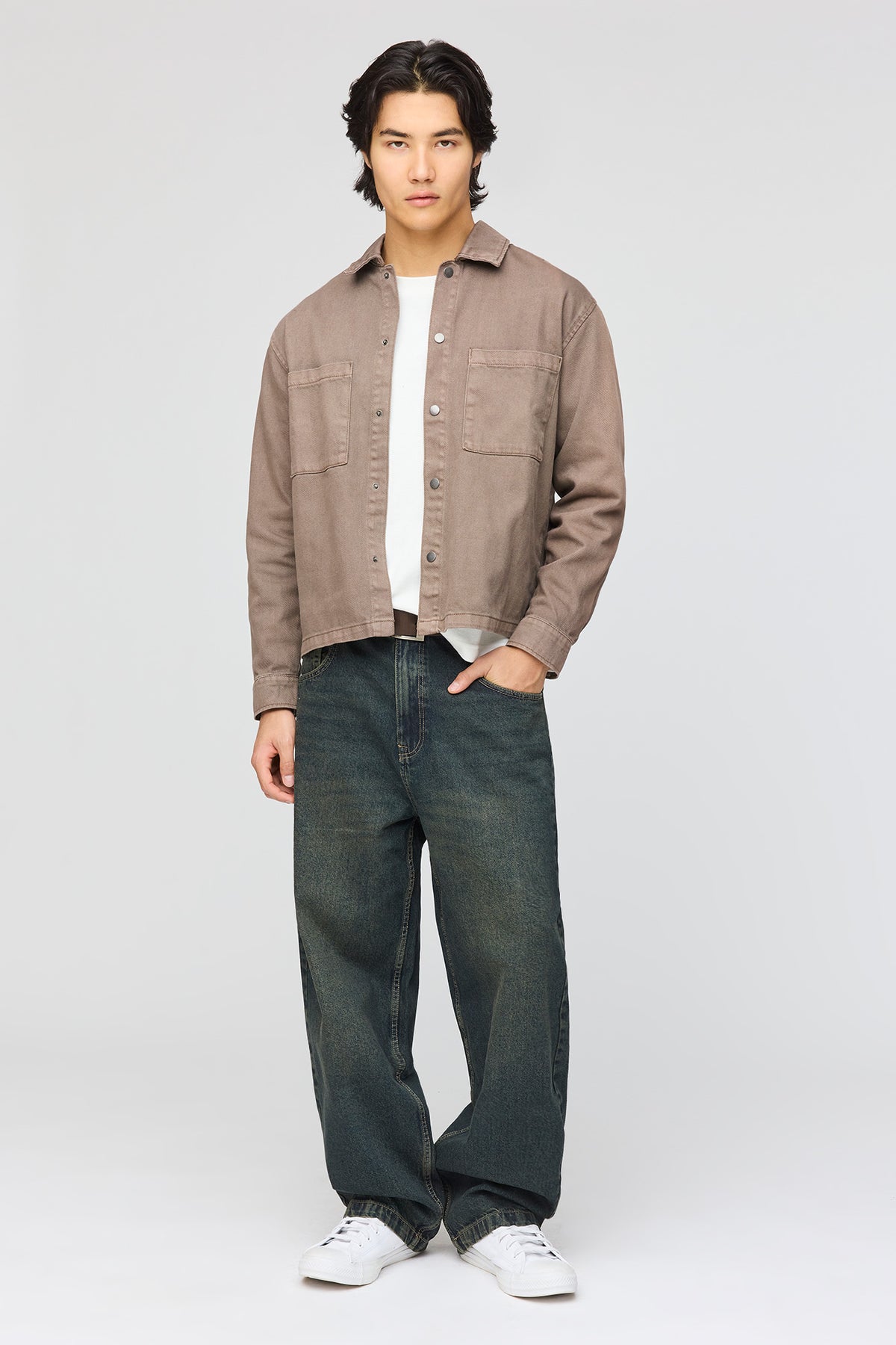 Alt View 3. Super Baggy Dark Tint Jean - Midnight Blue