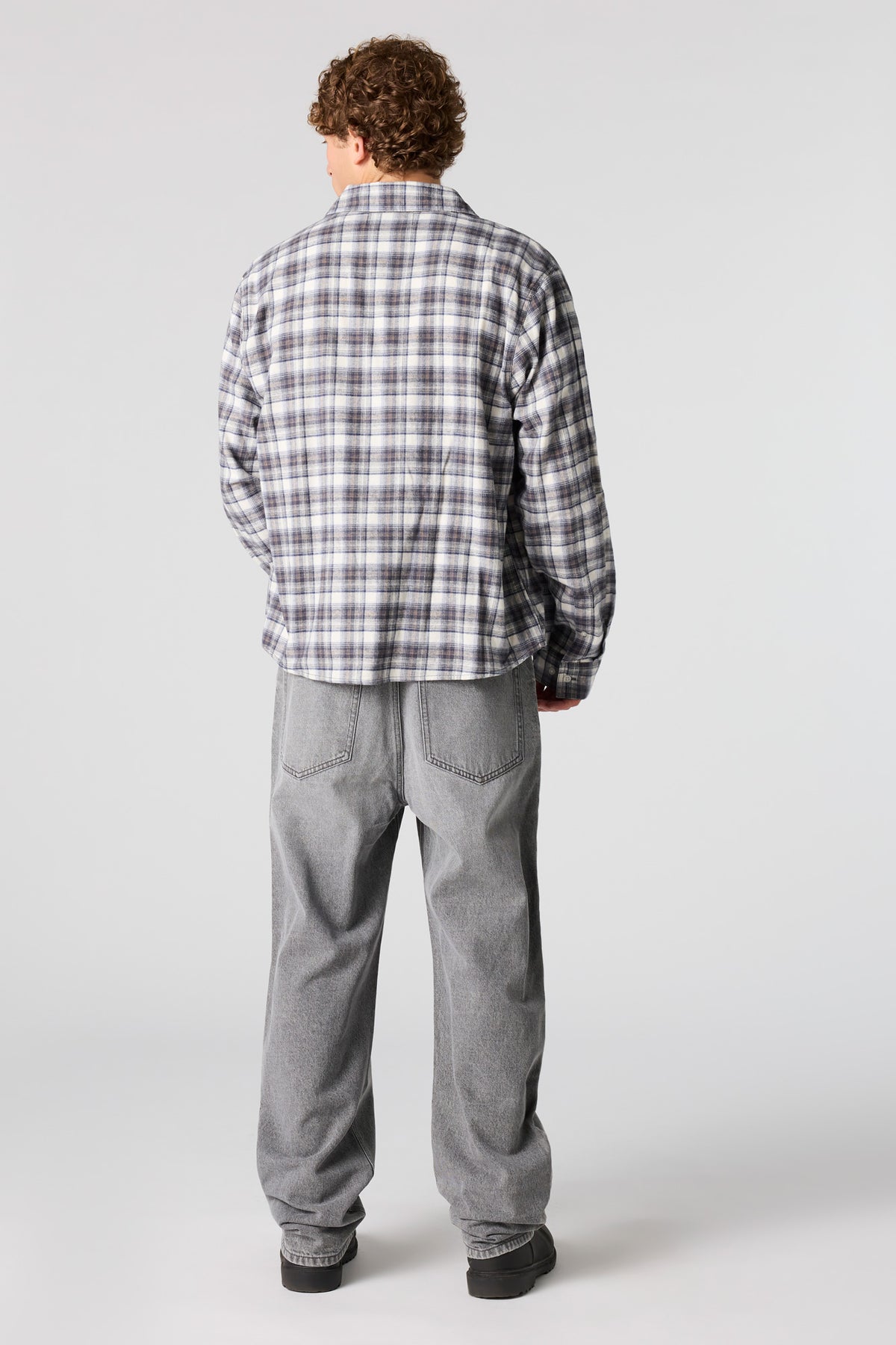 Alt View 3. Loose Grey Jean - Charcoal