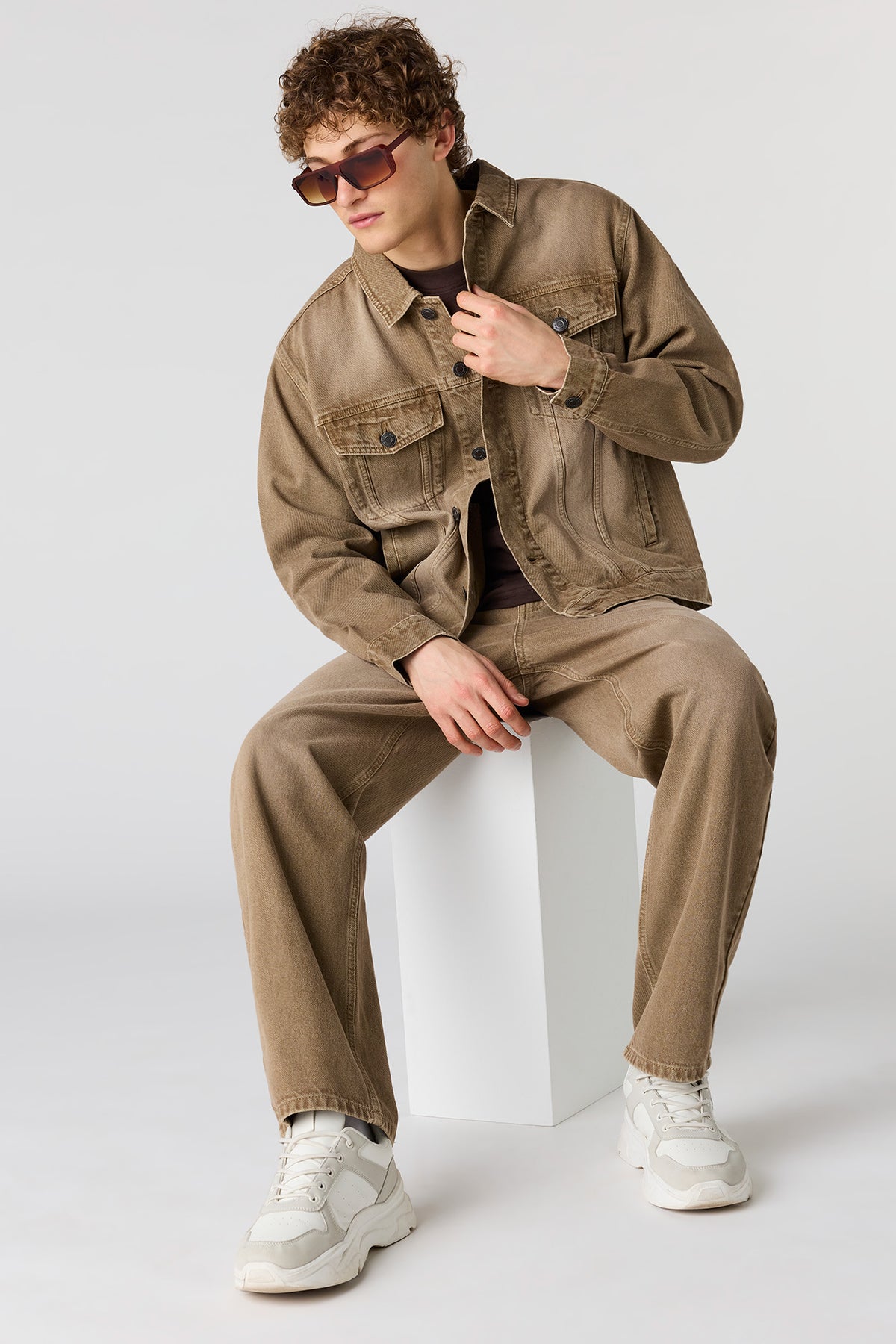 Alt View 4. Baggy Light Brown Jean - Tan