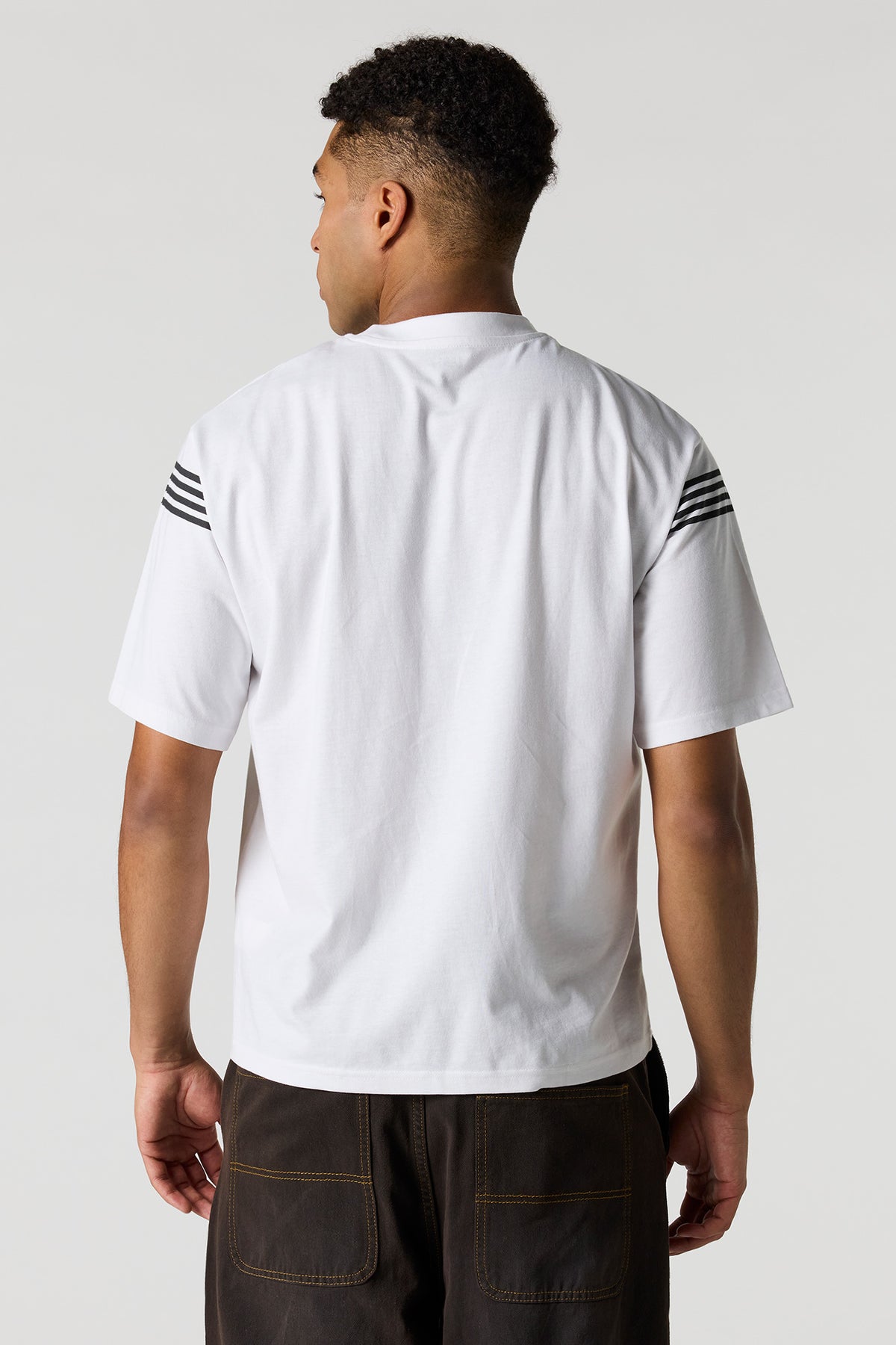 Alt View 2. Striped T-Shirt - White