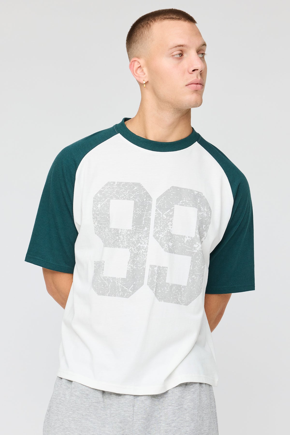 Graphic Raglan T-Shirt - Green