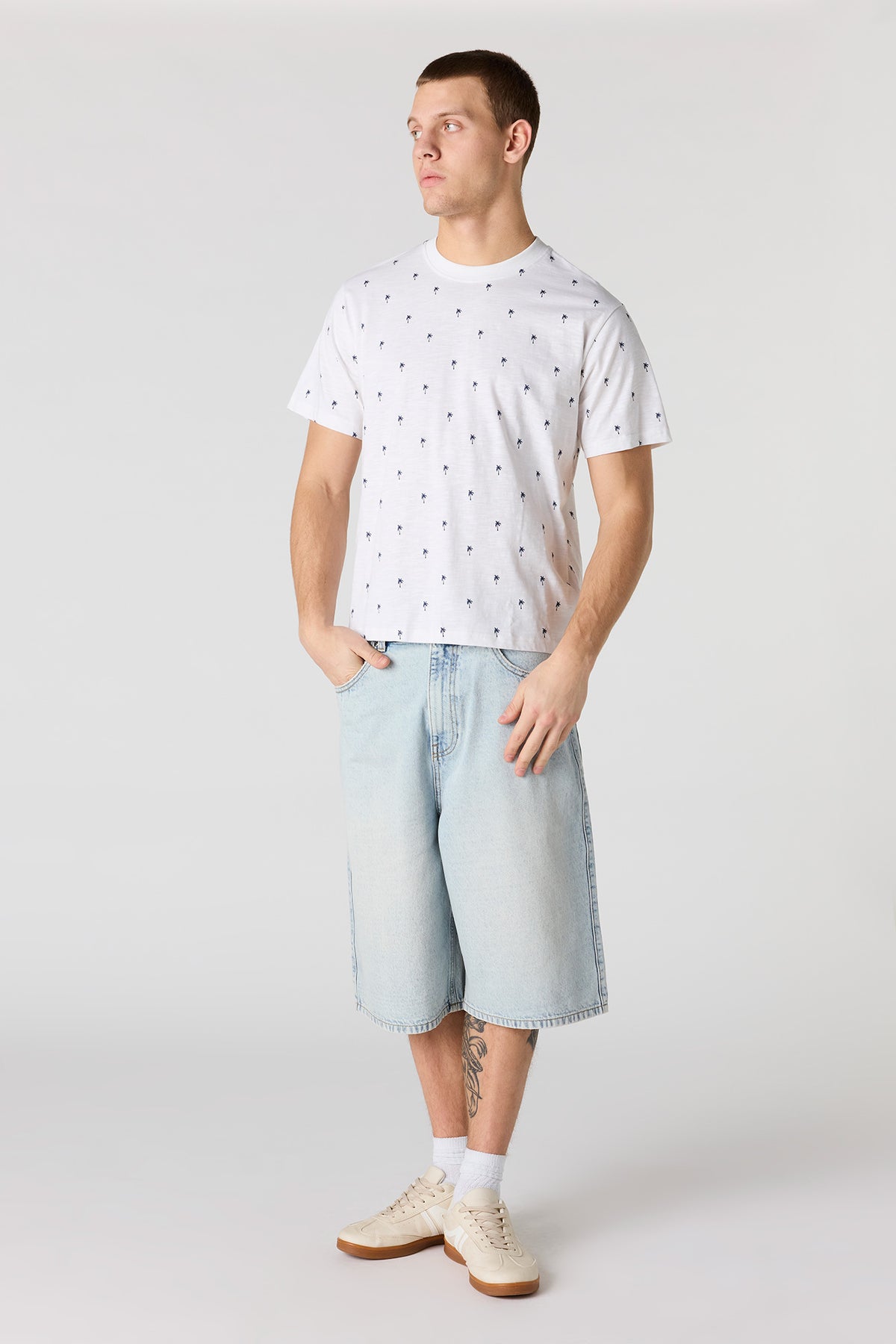 Vue alternative 3. T-shirt imprimé