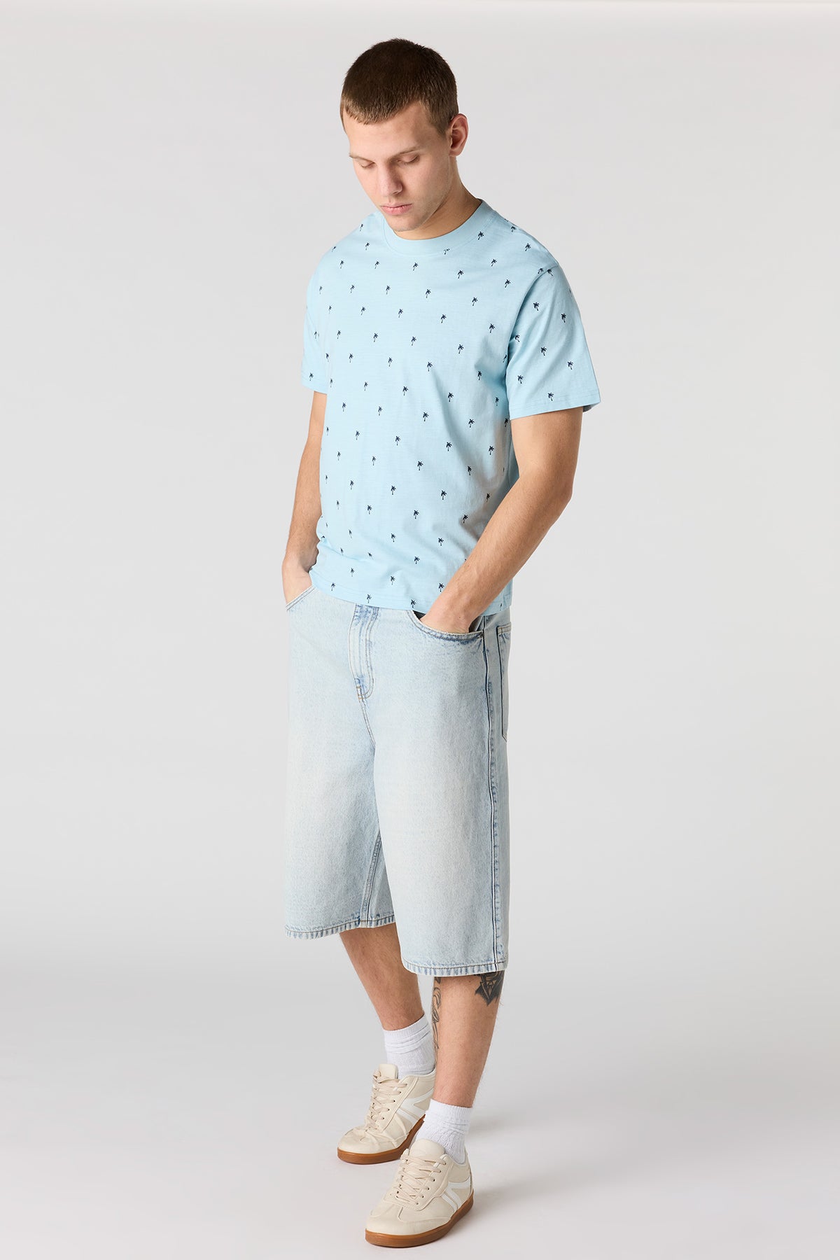 Alt View 3. Printed T-Shirt - Blue