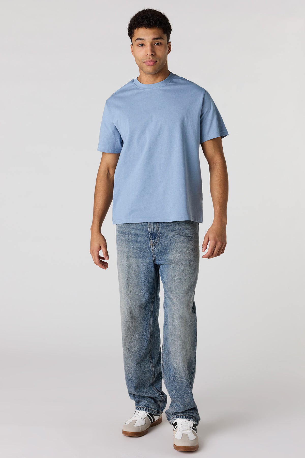 Alt View 3. Solid Crewneck T-Shirt - Blue