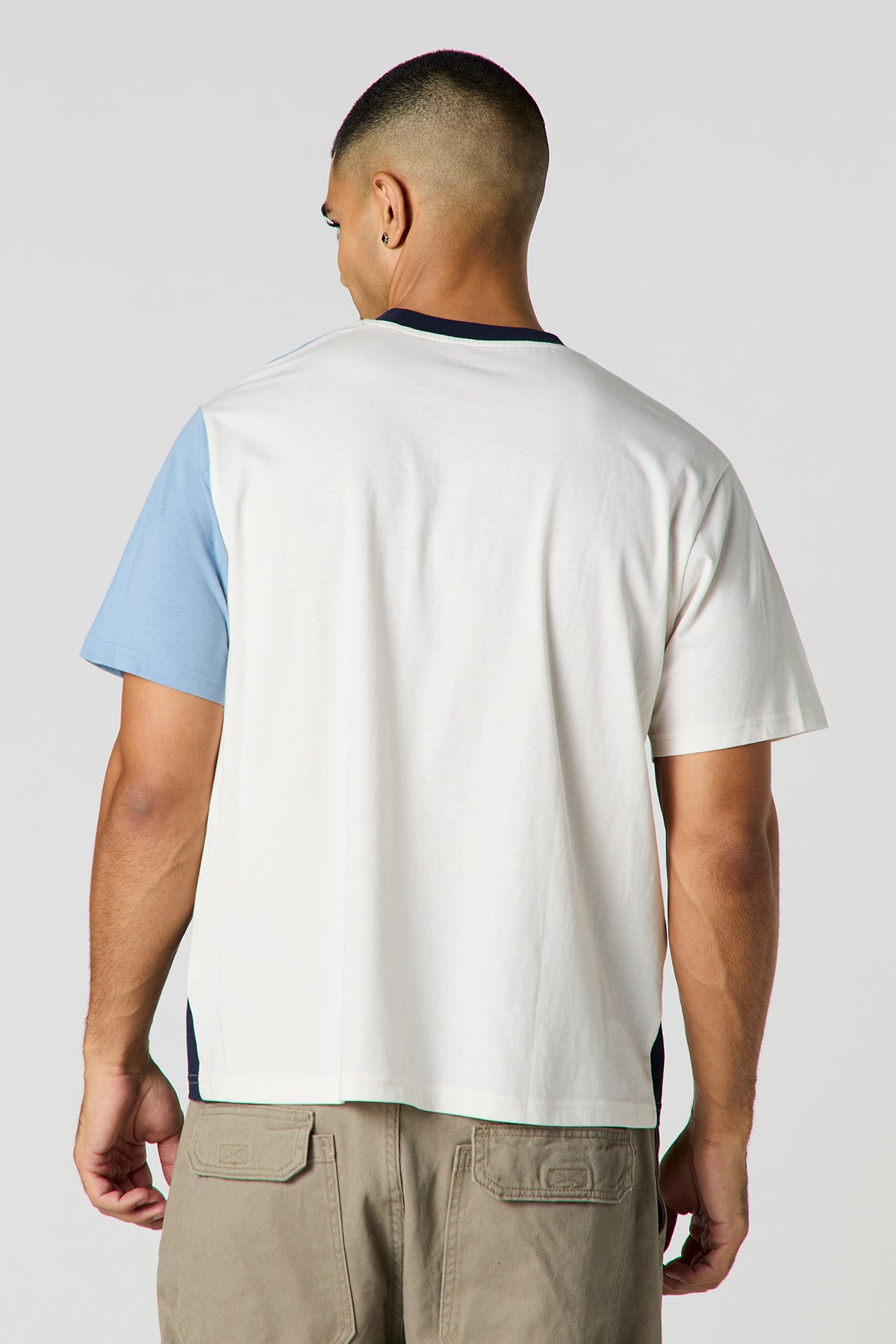 Alt View 2. Colourblock T-Shirt - Blue