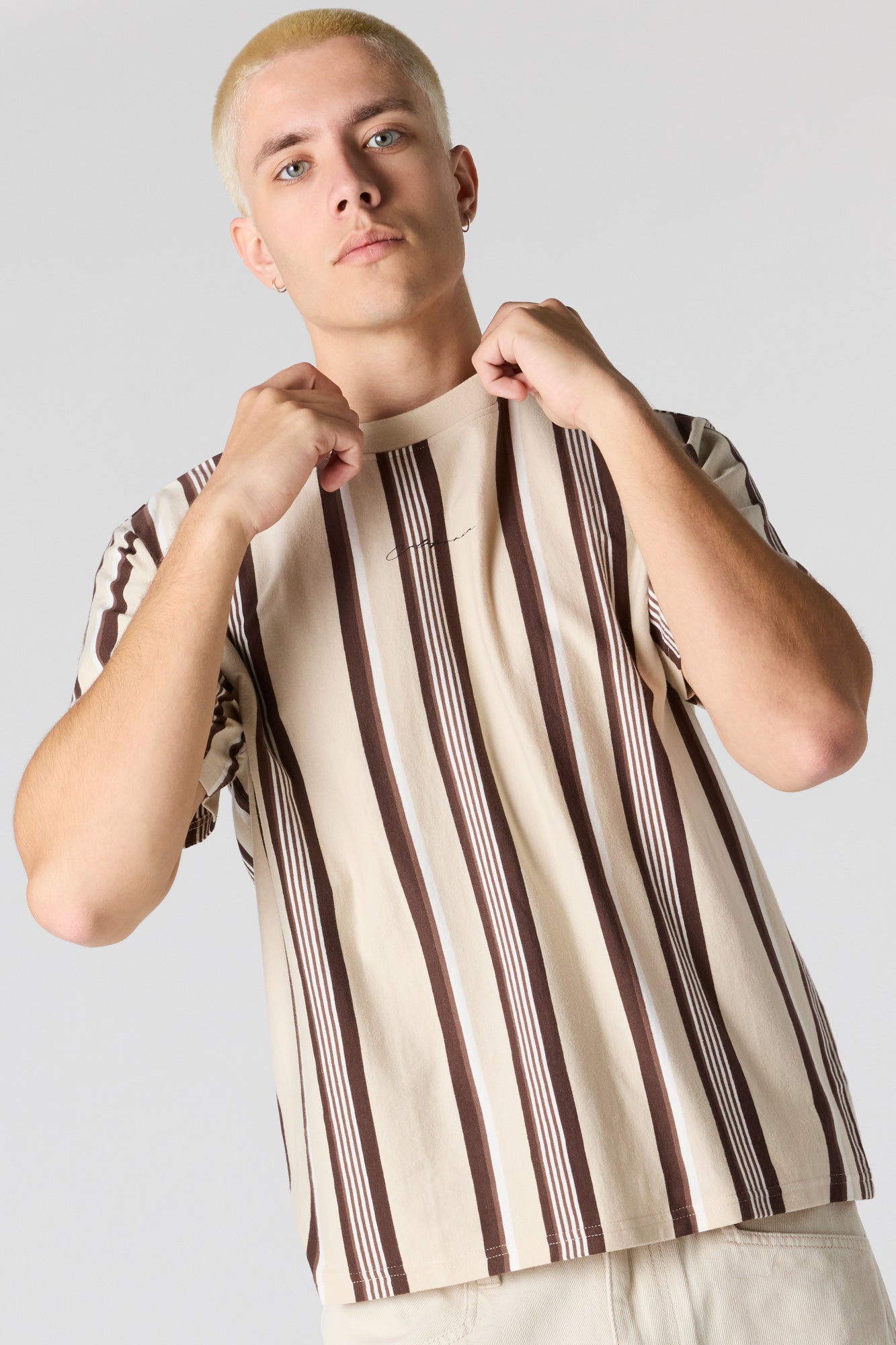 Destination Embroidered Striped T-Shirt – Urban Planet