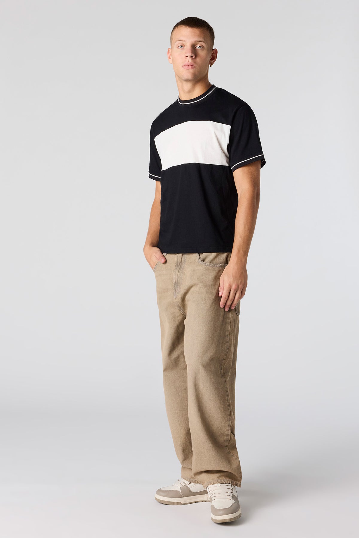 Vue alternative 3. T-shirt uni