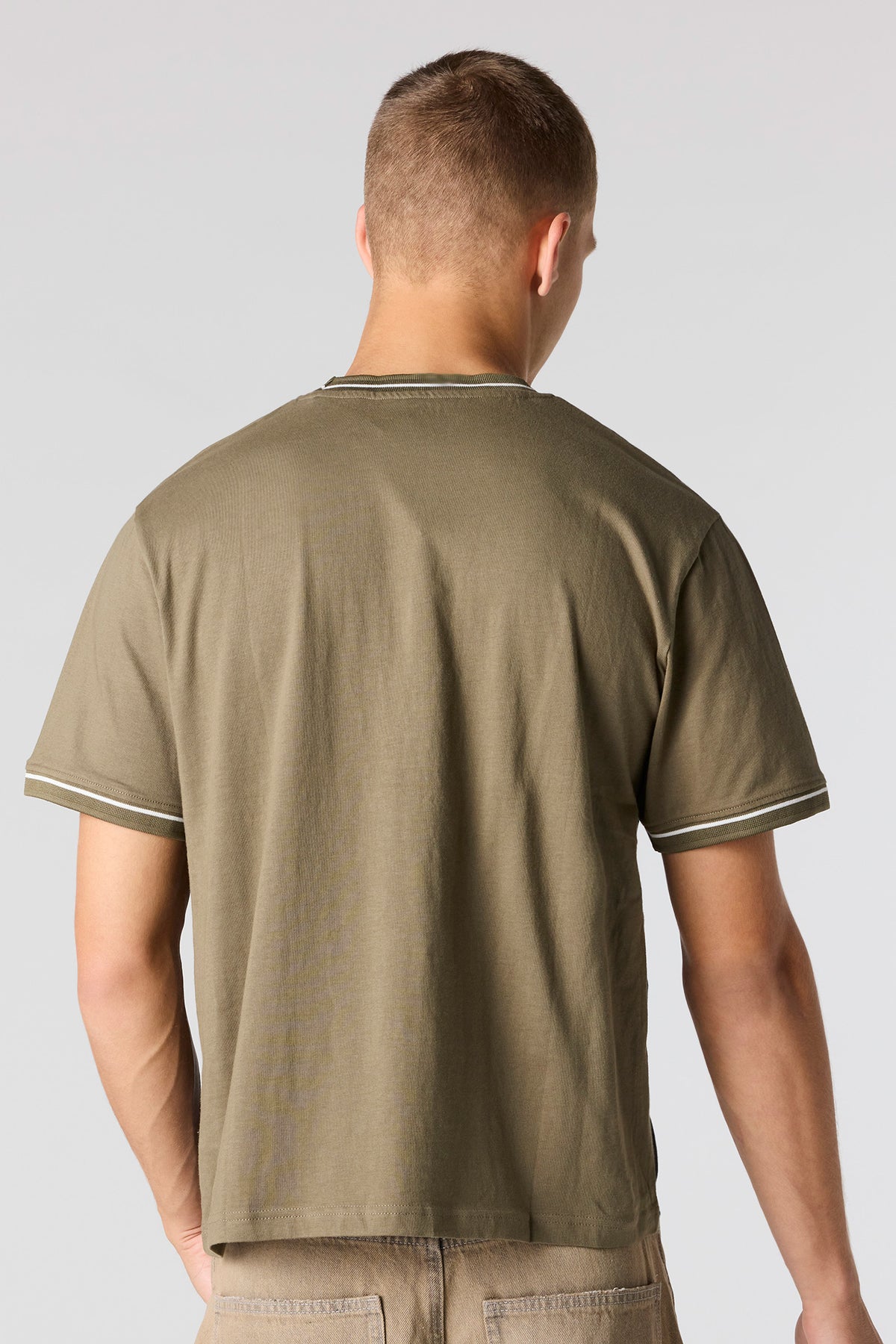 Vue alternative 2. T-shirt uni
