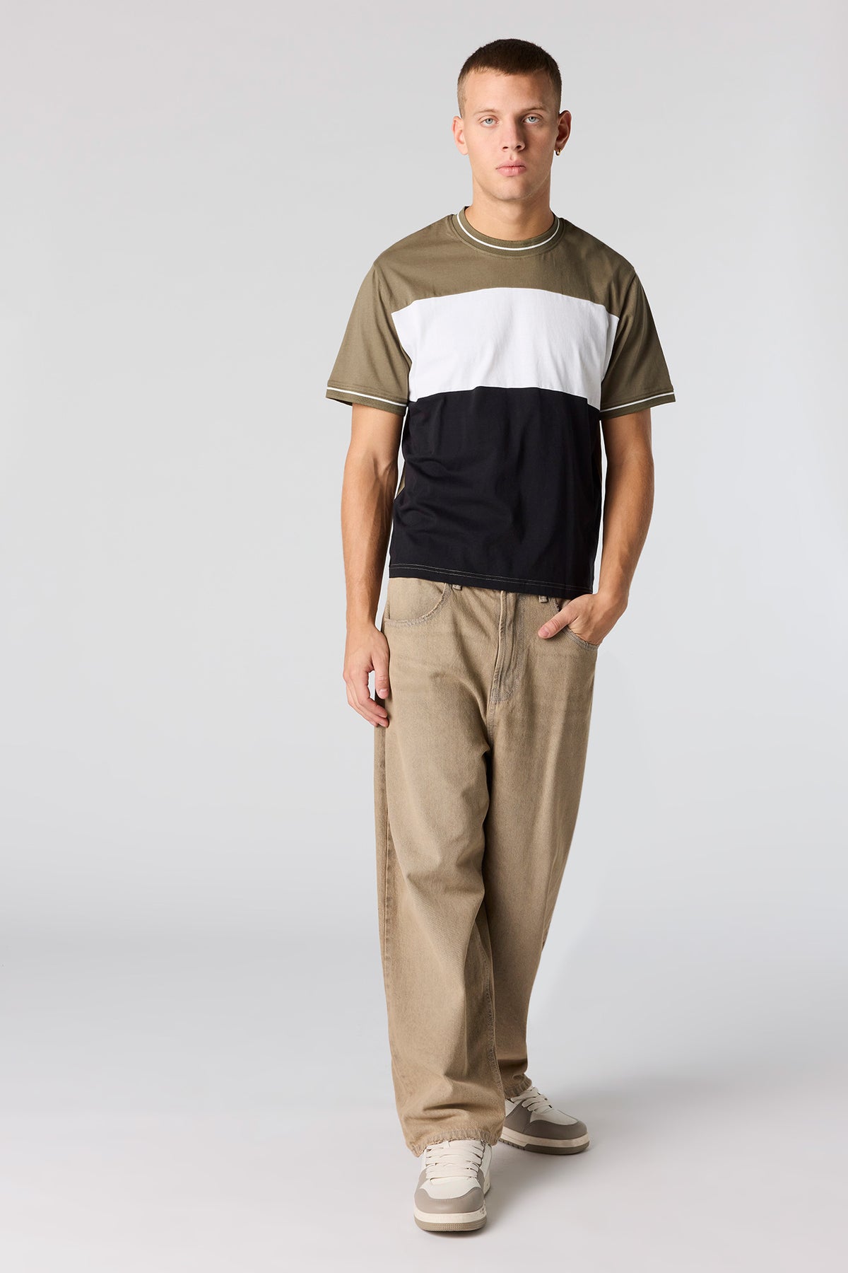 Vue alternative 3. T-shirt uni