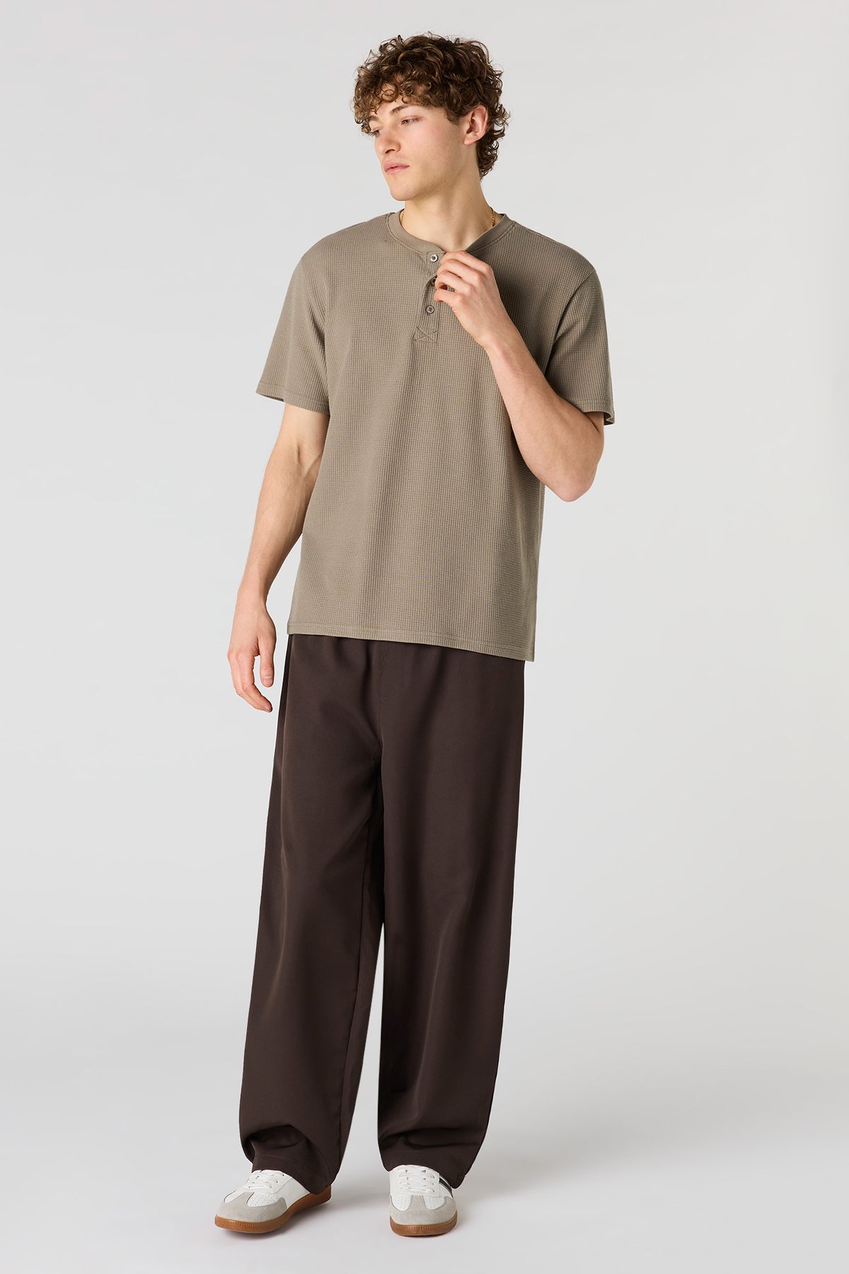 Alt View 3. Waffle Knit Henley T-Shirt - Dark Green
