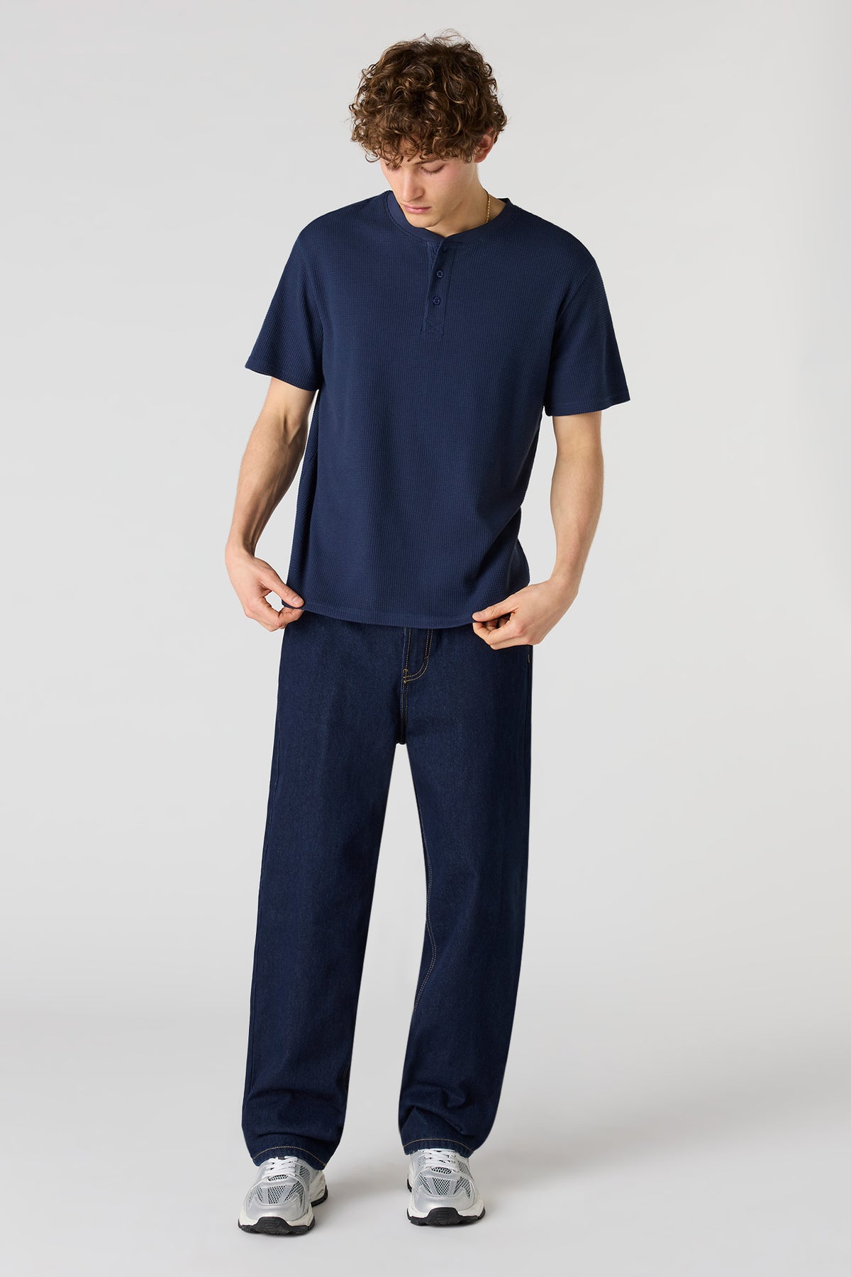 Alt View 3. Waffle Knit Henley T-Shirt - Navy
