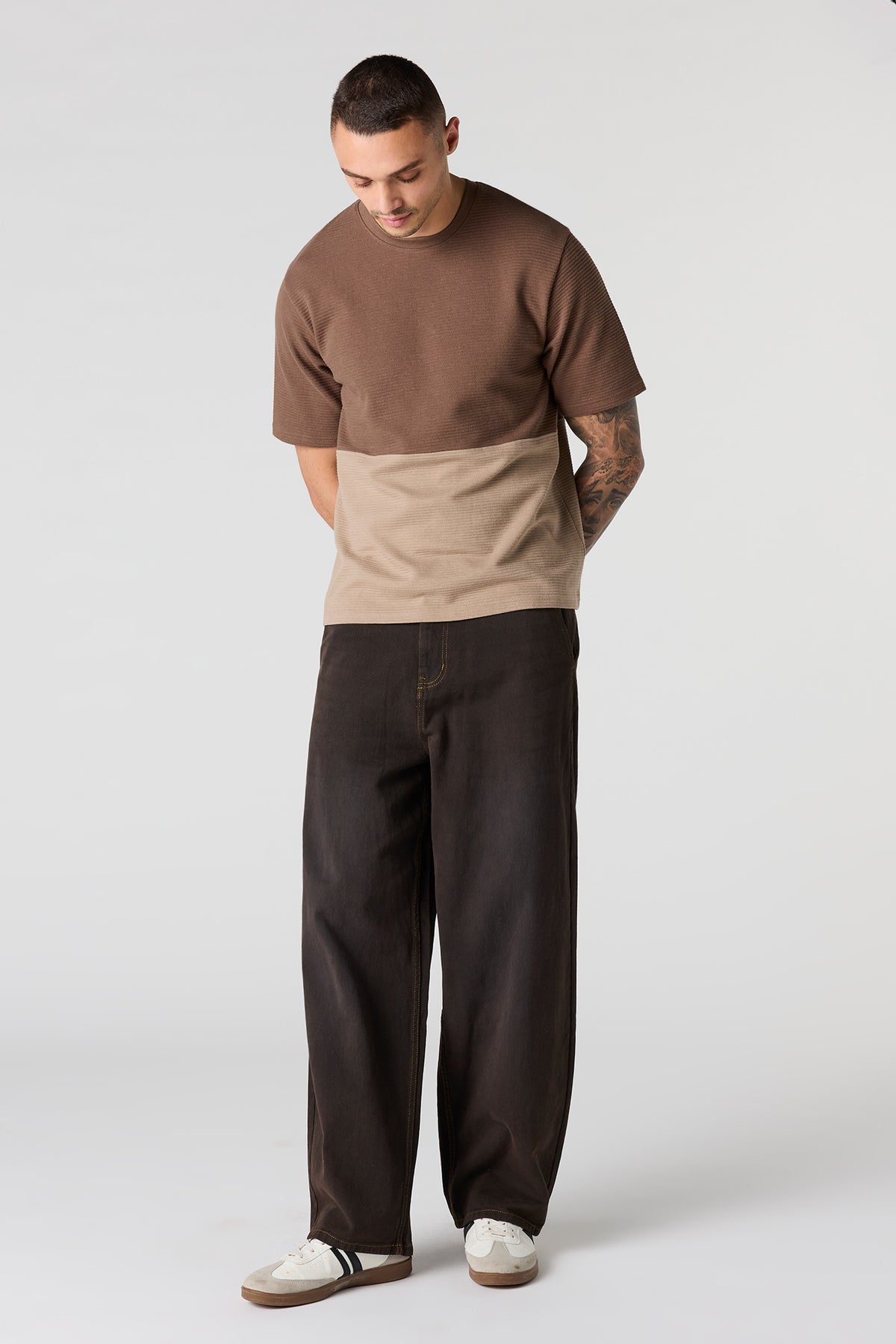 Vue alternative 3. T-shirt côtelé avec blocs de couleurs