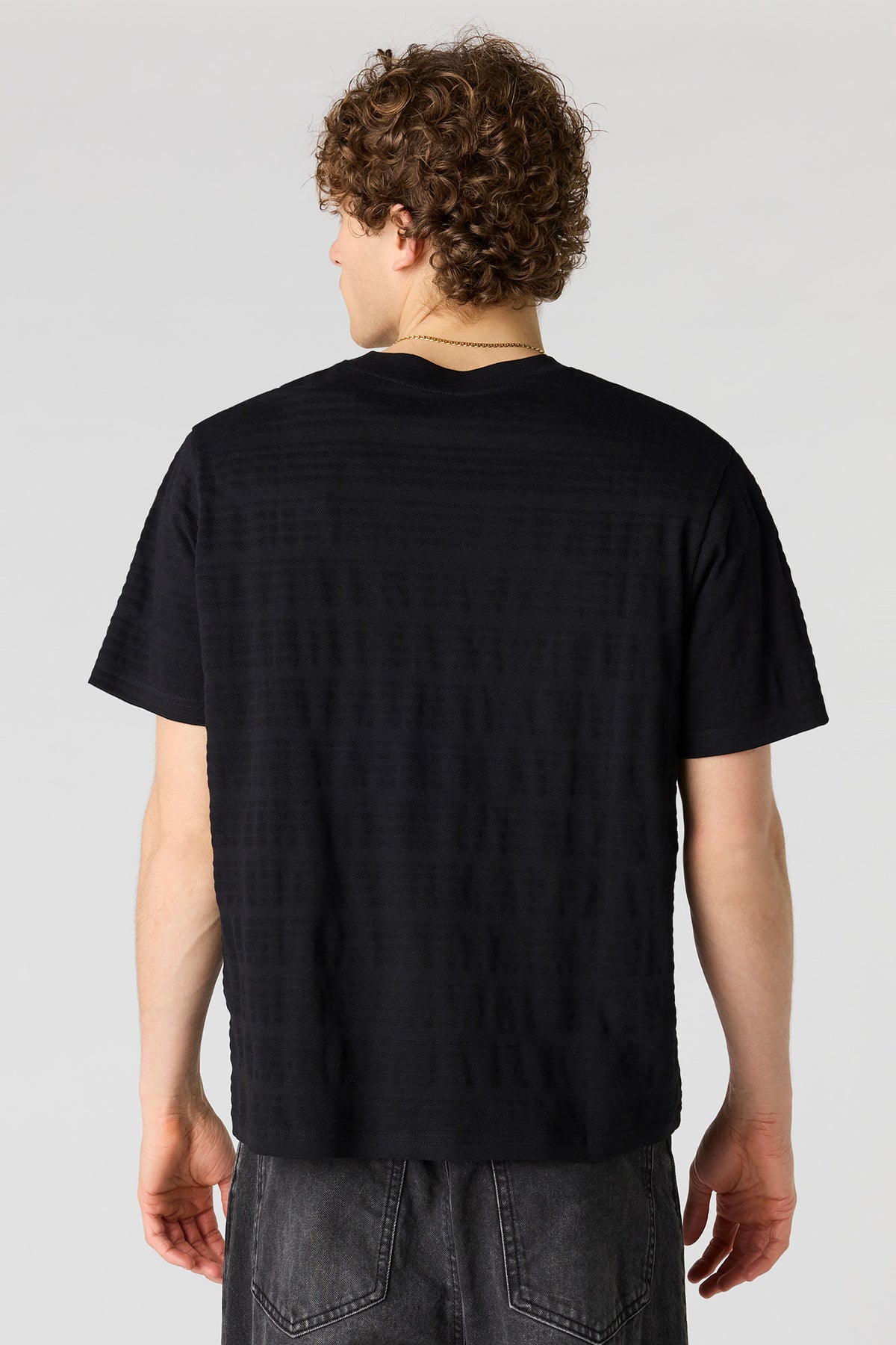 Alt View 2. Textured Striped T-Shirt - Black