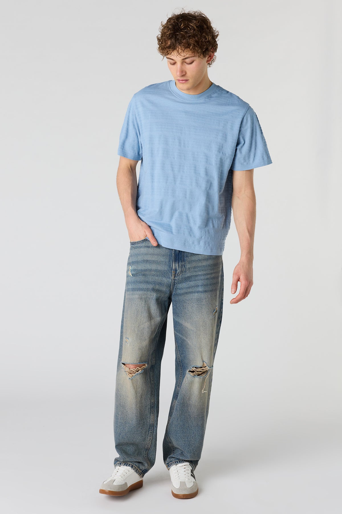 Alt View 3. Textured Striped T-Shirt - Blue