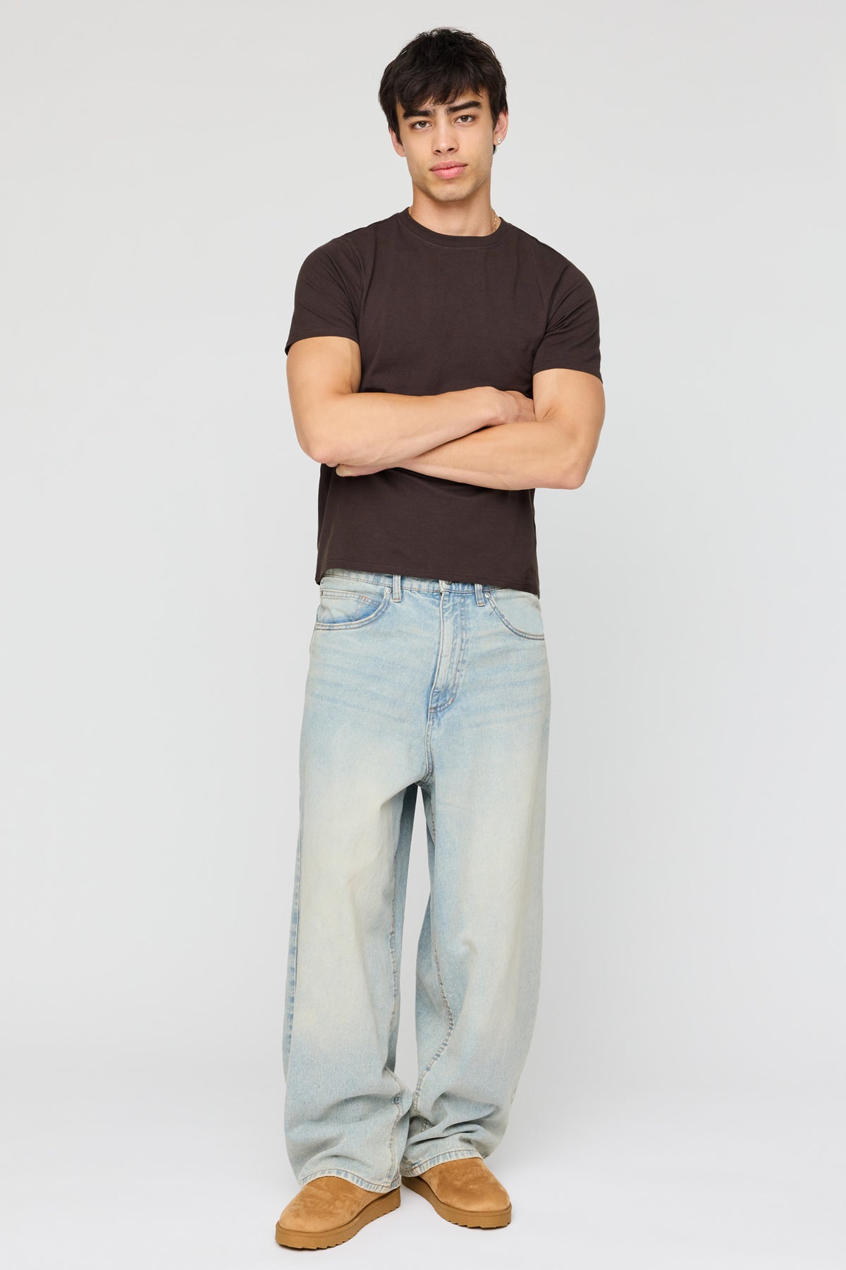Alt View 3. Stretch Slim Fit T-Shirt - Brown