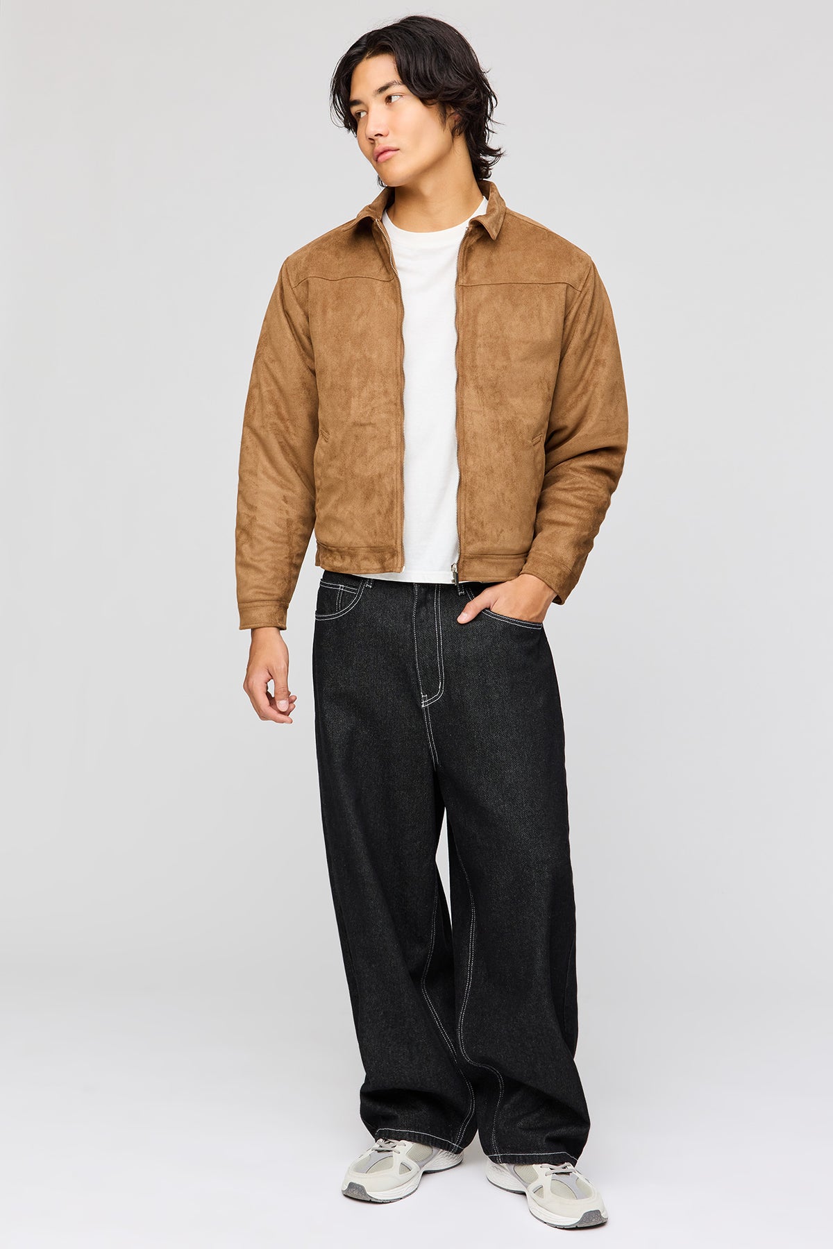 Alt View 3. Faux Suede Bomber Jacket - Camel