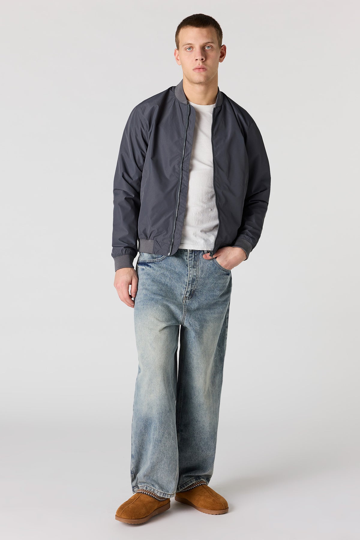Vue alternative 3. Blouson aviateur