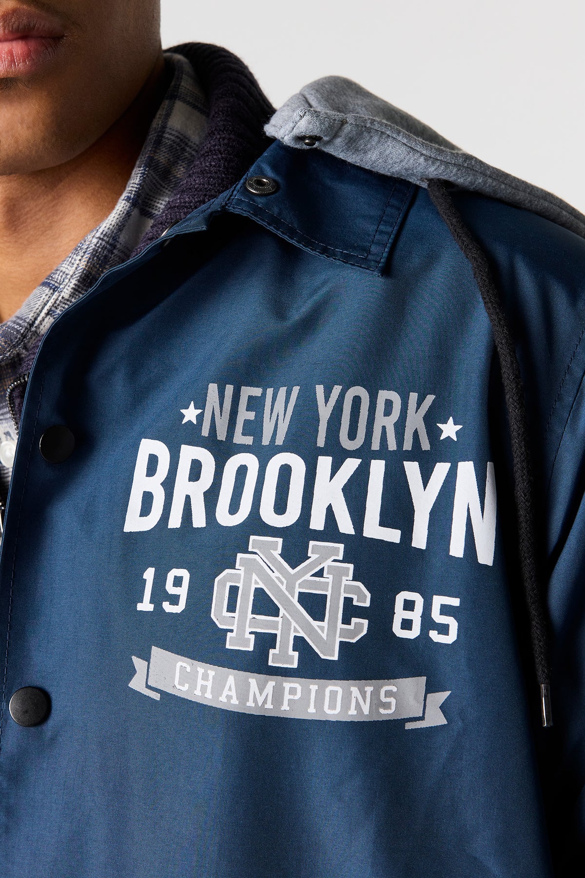Vue alternative 4. Blouson aviateur à imprimé NY