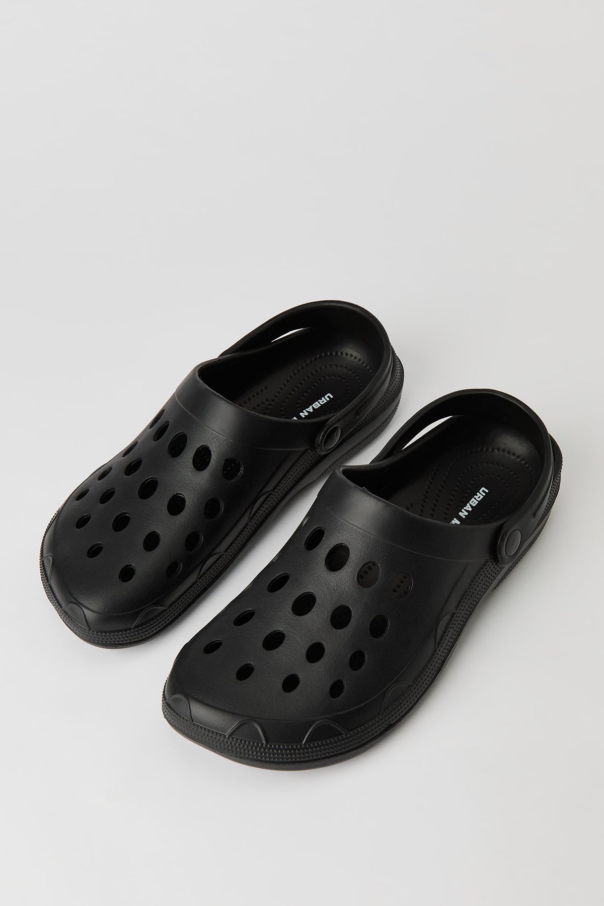 Alt View 2. Clogs - Black
