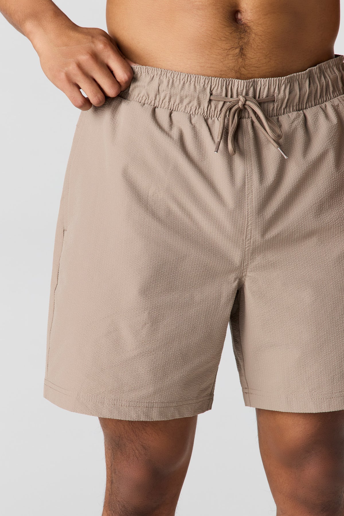 Vue alternative 5. Short de baignade uni à taille coulissante