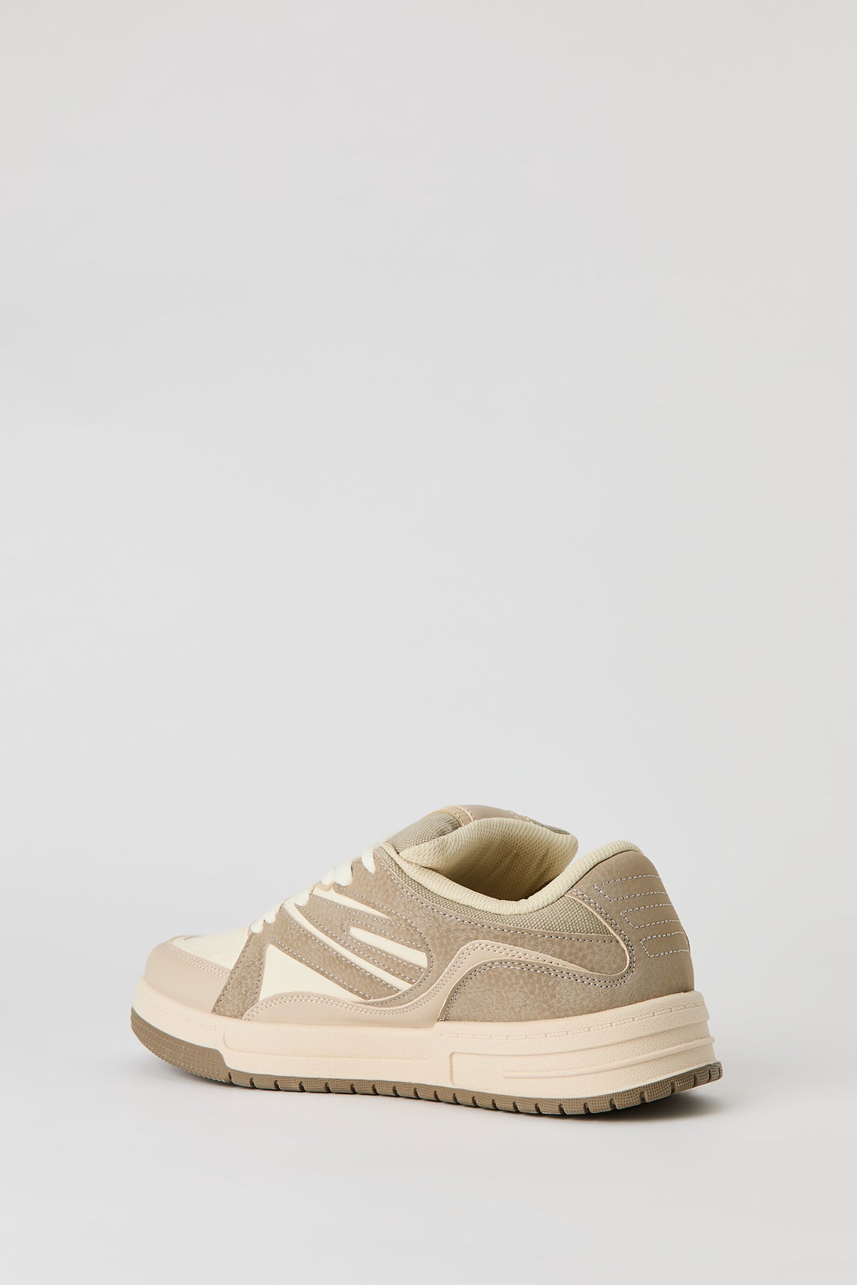 Vue alternative 3. Chaussures de planchiste à semelle épaisse
