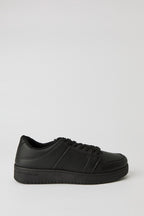 Low Top Sneaker