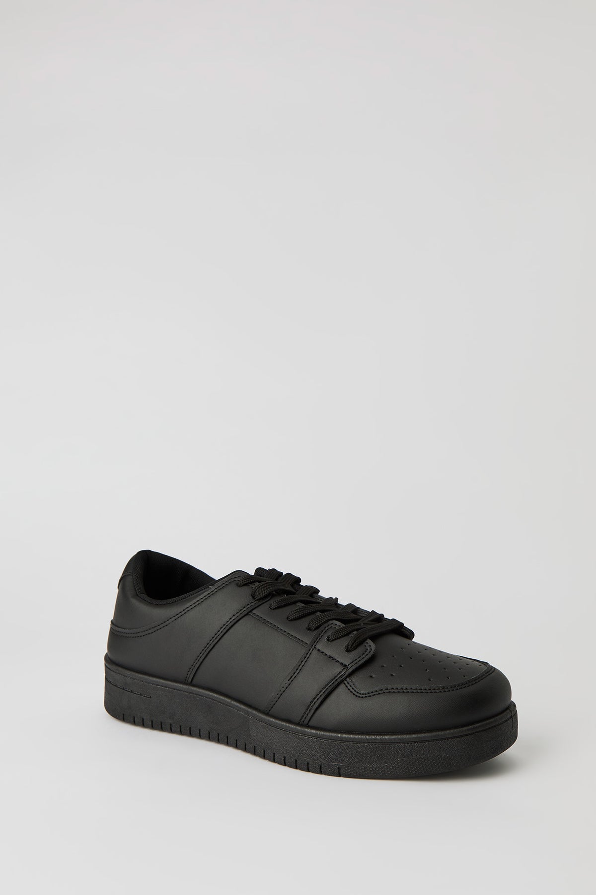 Alt View 2. Low Top Sneaker - Black