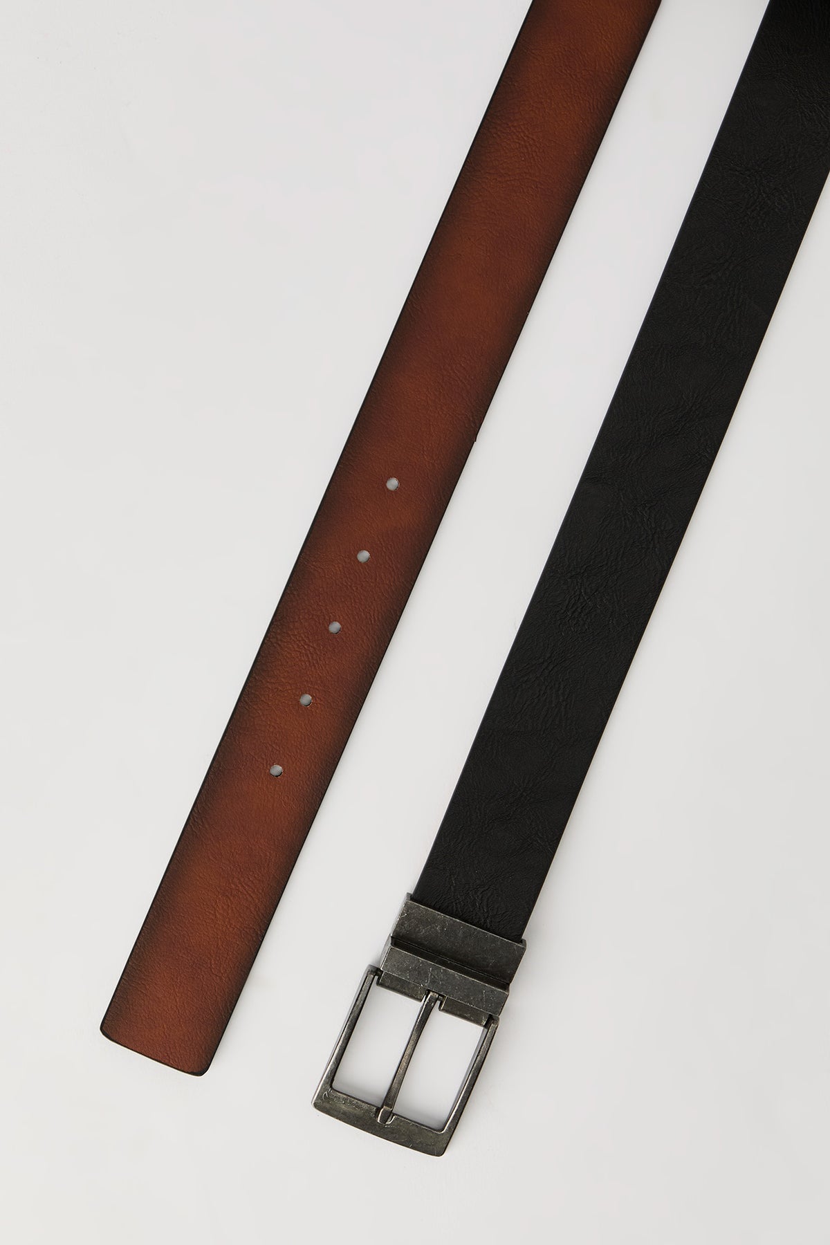 Alt View 2. Faux Leather Reversible Belt - Black